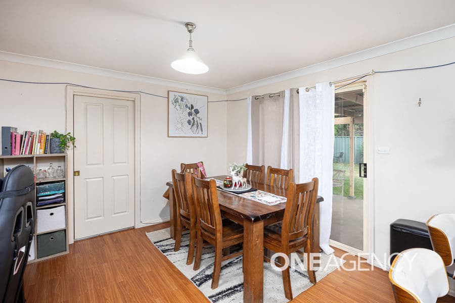 32 YENTOO Drive, Glenfield Park, Glenfield Park - Thumbnail 4