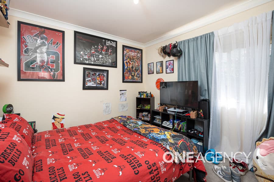 32 YENTOO Drive, Glenfield Park, Glenfield Park - Thumbnail 6