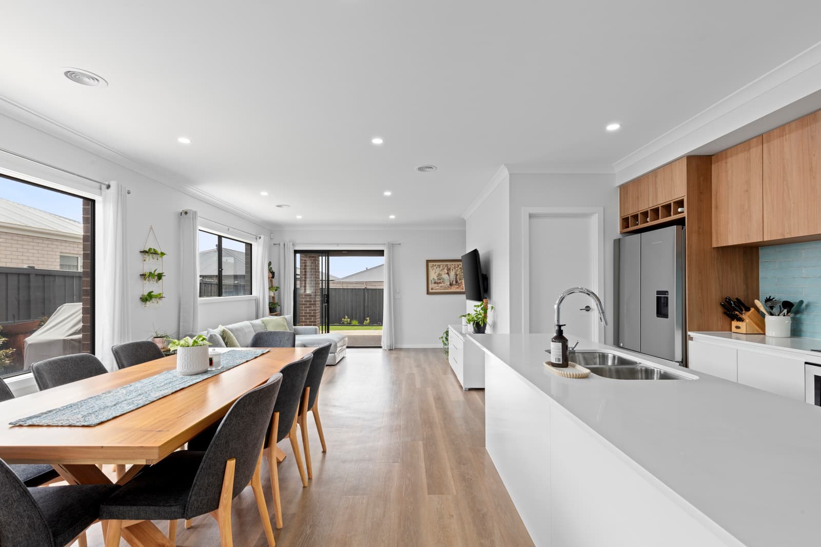 26 Audrey Street, Charlemont, Charlemont - Thumbnail 2