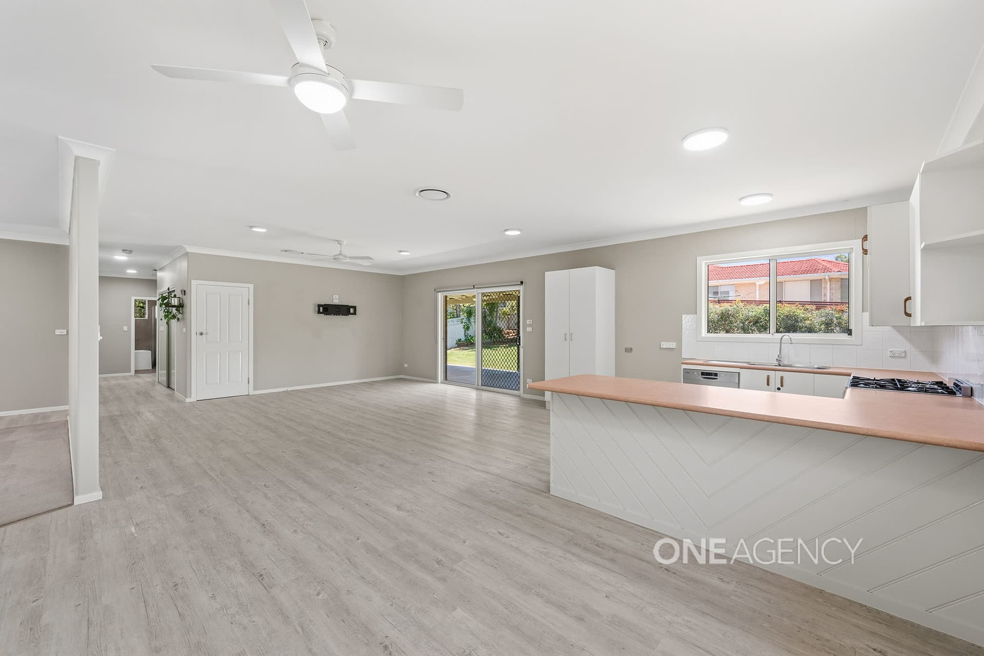 37 Dahlsford Drive, Port Macquarie, Port Macquarie - Thumbnail 5