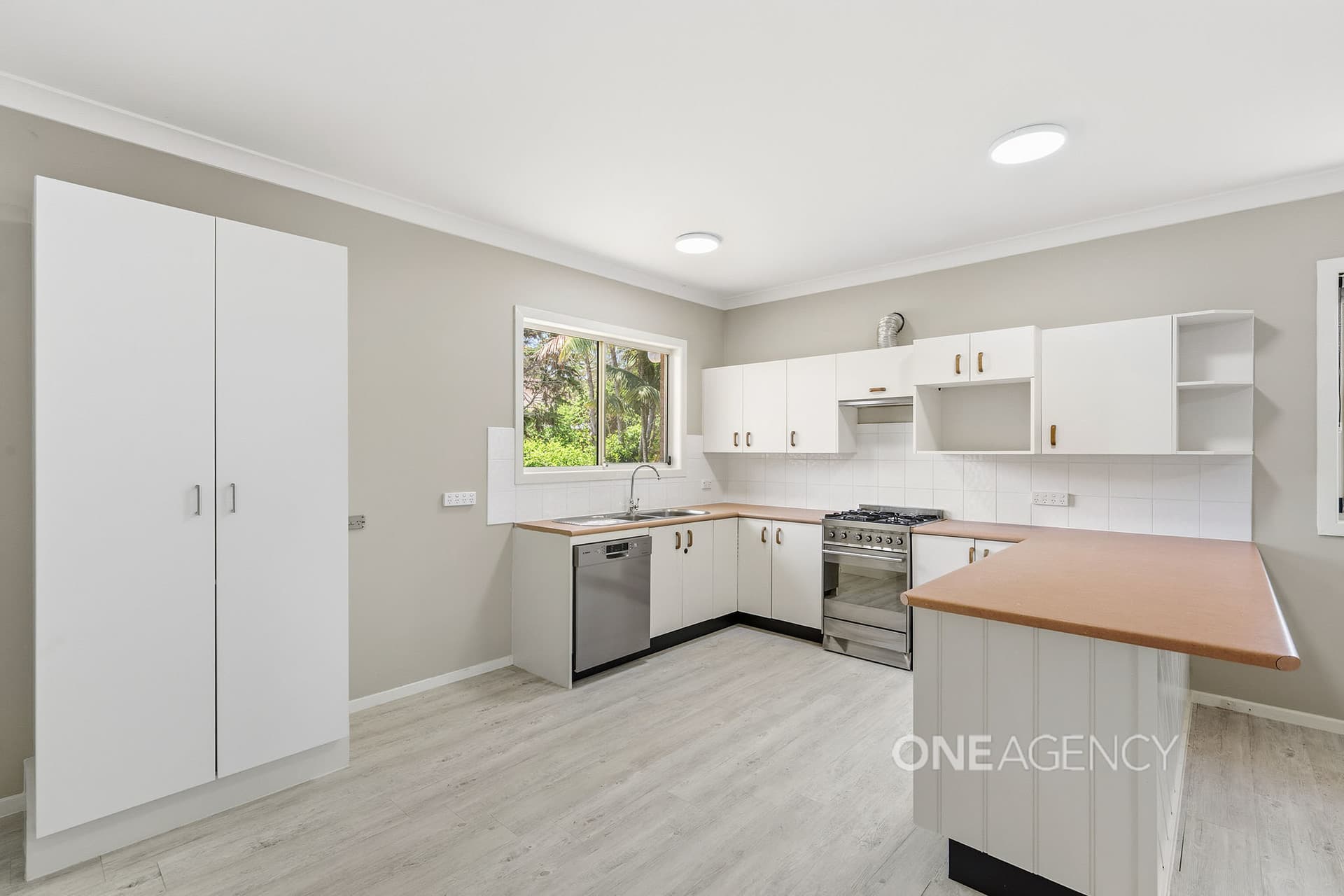 37 Dahlsford Drive, Port Macquarie, Port Macquarie - Thumbnail 6