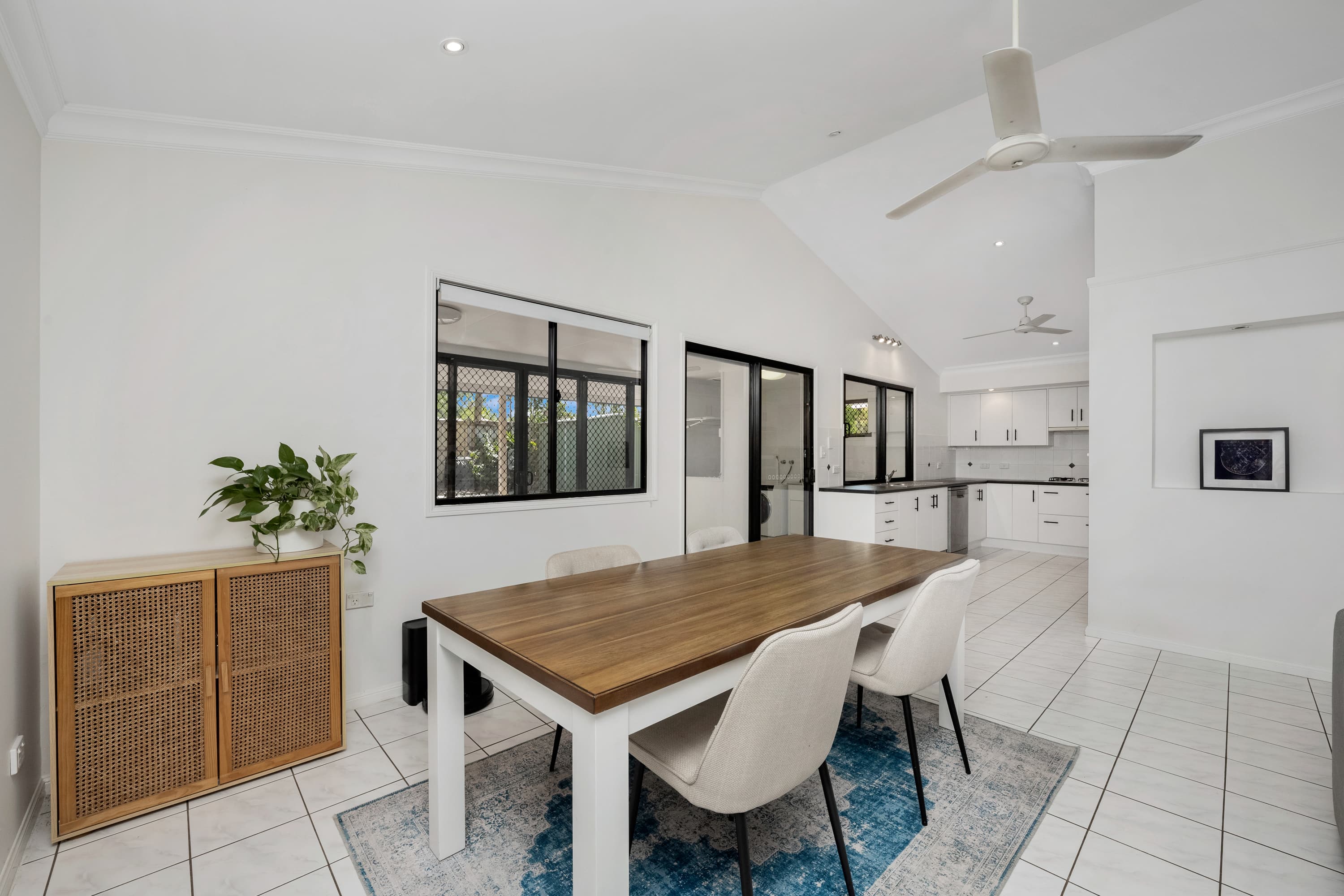 3 Ashburton Place, Douglas, Douglas - Thumbnail 4