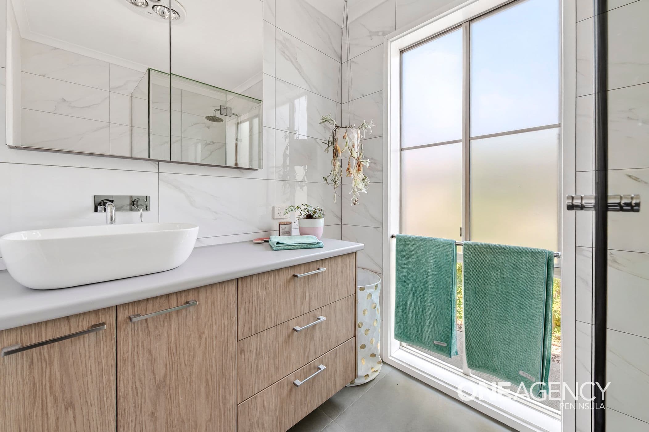 13 Emarald Close, Mornington, Mornington - Thumbnail 5