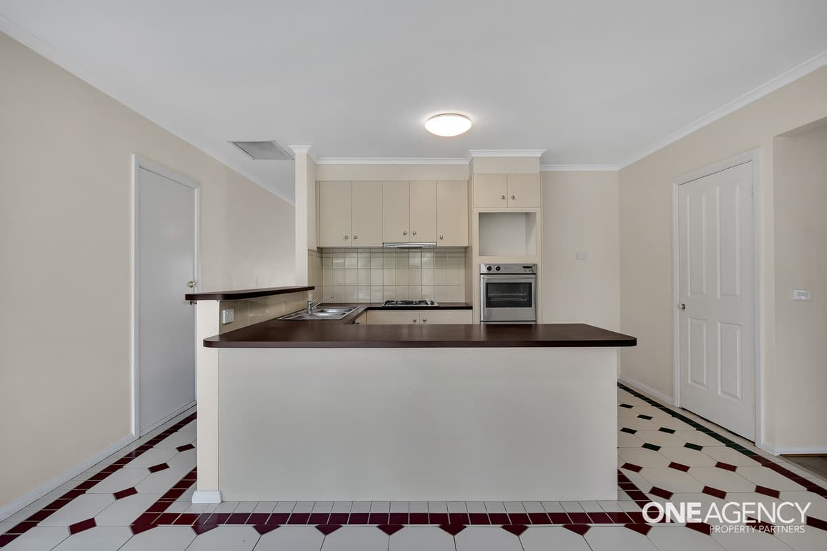 50 Canonbury Circle, Seabrook, Seabrook - Thumbnail 5