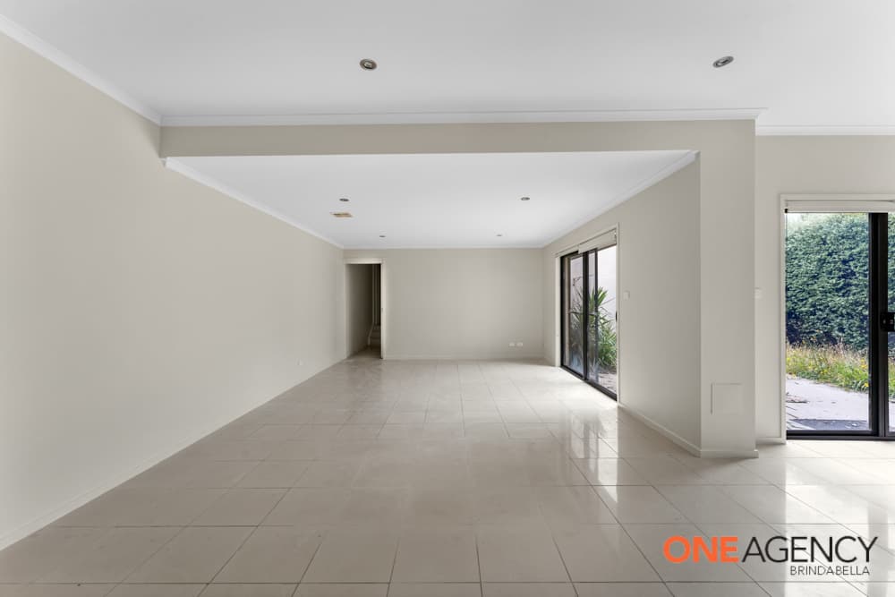 83 Katoomba Street, Harrison, Harrison - Thumbnail 7