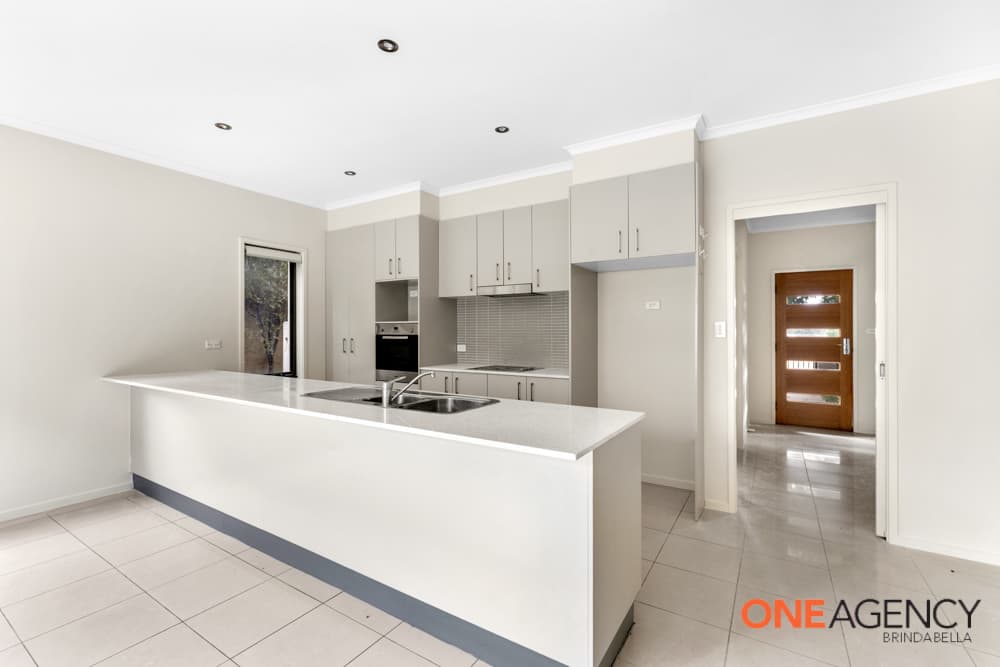 83 Katoomba Street, Harrison, Harrison - Thumbnail 4