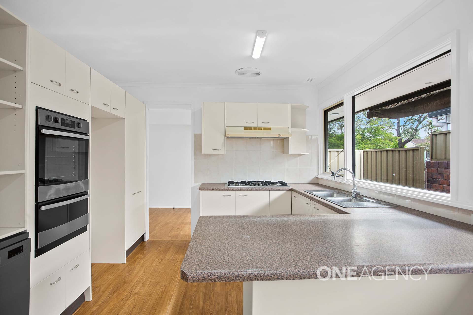 22 Fir Crescent, Albion Park Rail, Albion Park Rail - Thumbnail 3