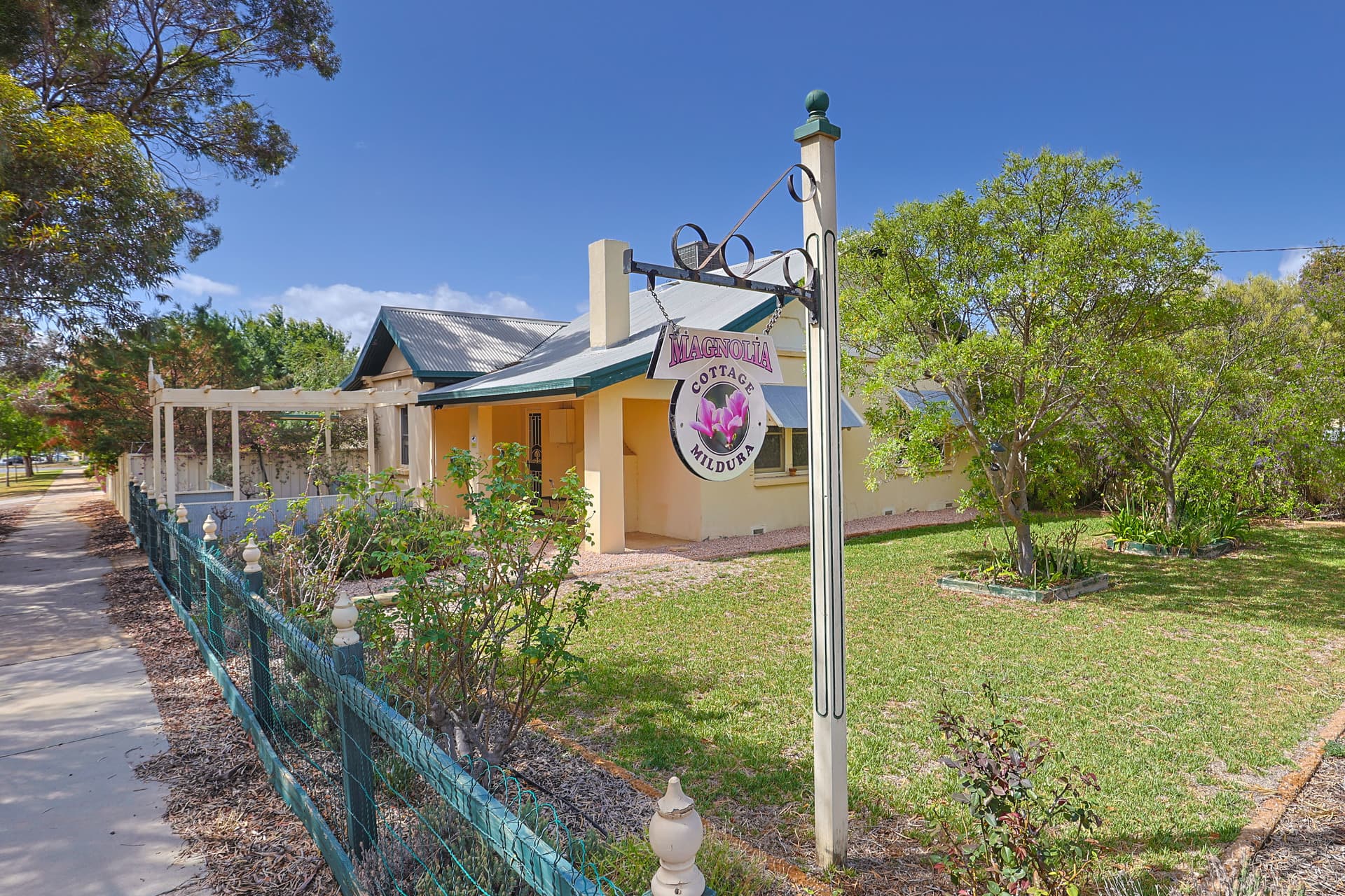 100 Magnolia Avenue, Mildura, Mildura - Thumbnail 2