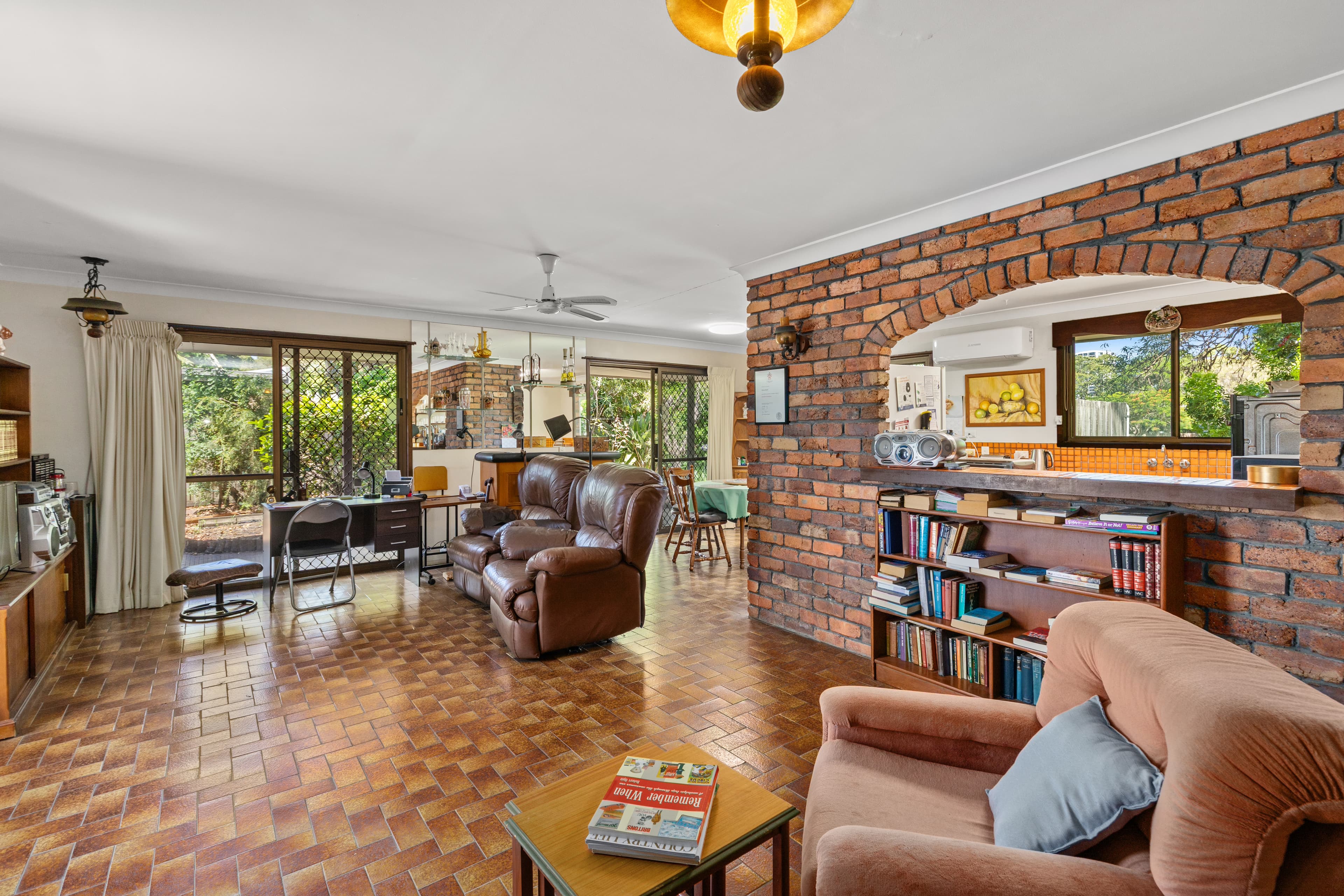 2/14 Macaw Avenue, Miami, Miami - Thumbnail 2