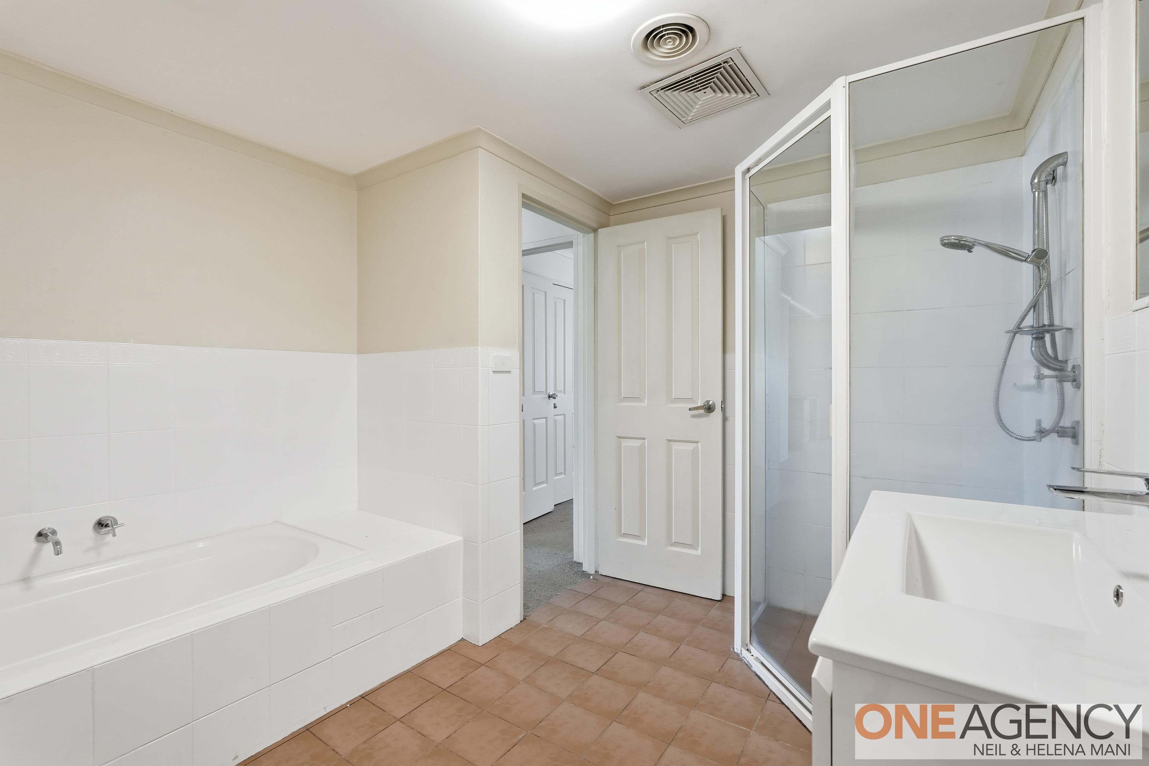 1/216-218 Henry Parry Drive, North Gosford, North Gosford - Thumbnail 5