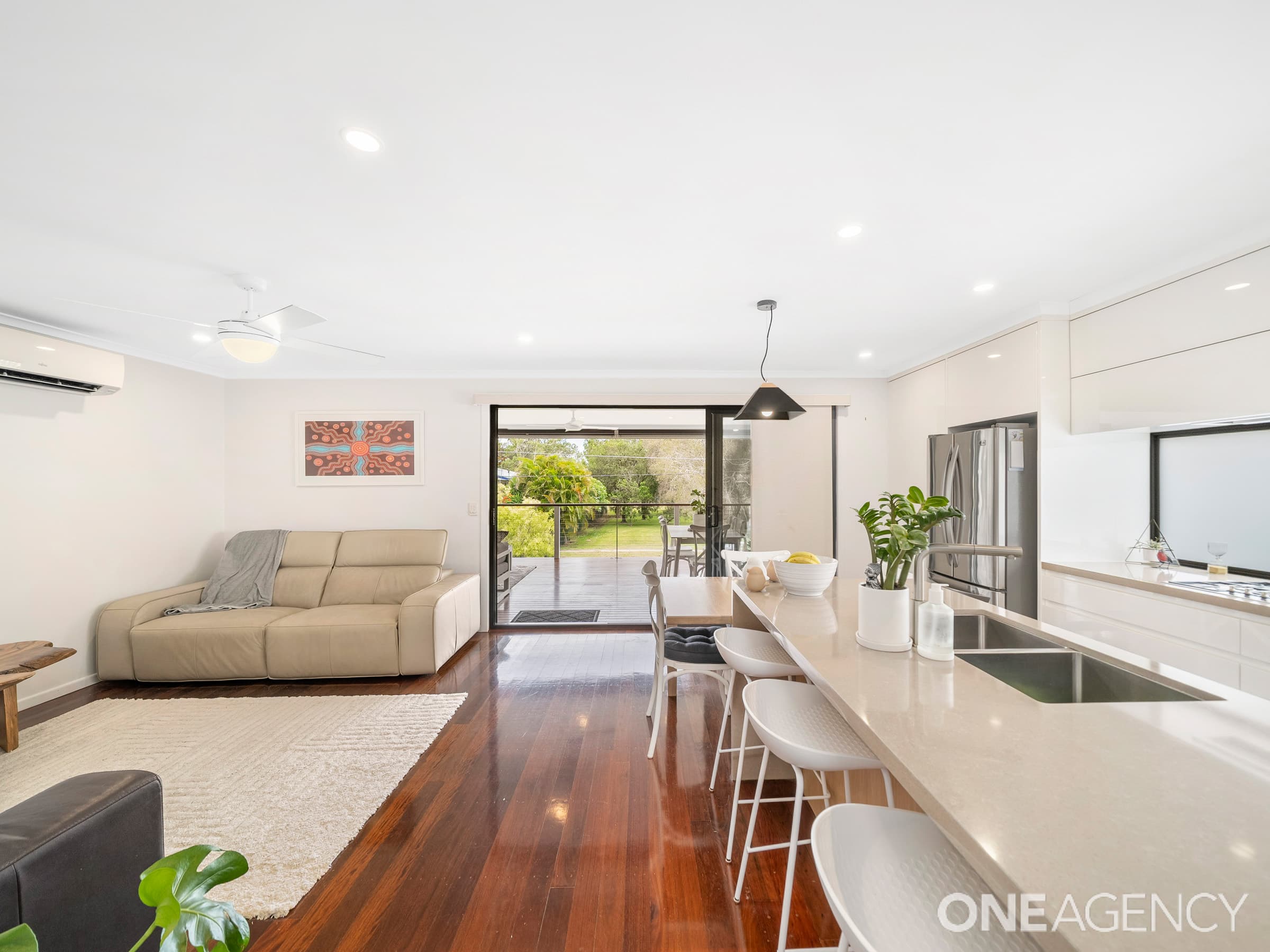 67 Bayview Road, Brighton, Brighton - Thumbnail 3