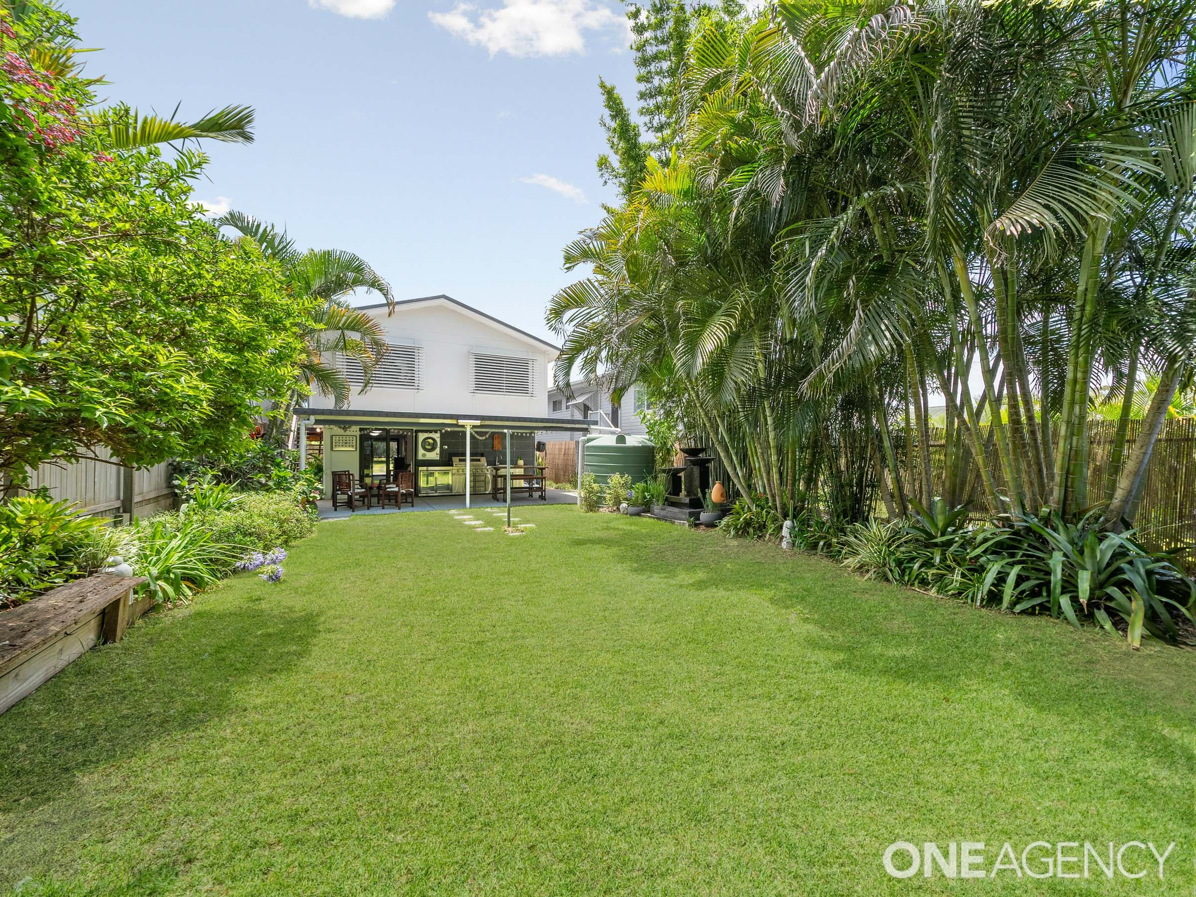 67 Bayview Road, Brighton, Brighton - Thumbnail 2
