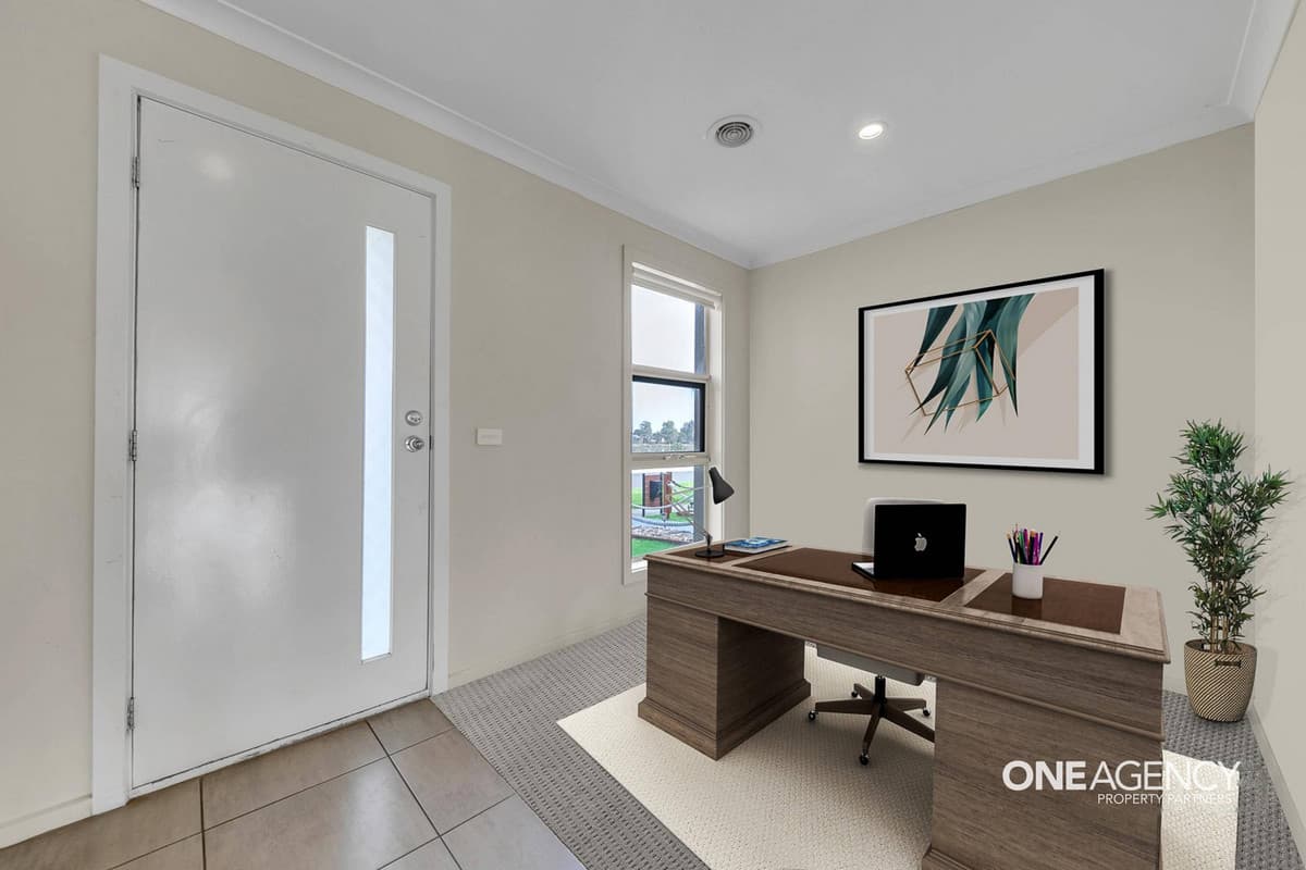 32 Featherbrook Drive, Point Cook, Point Cook - Thumbnail 3