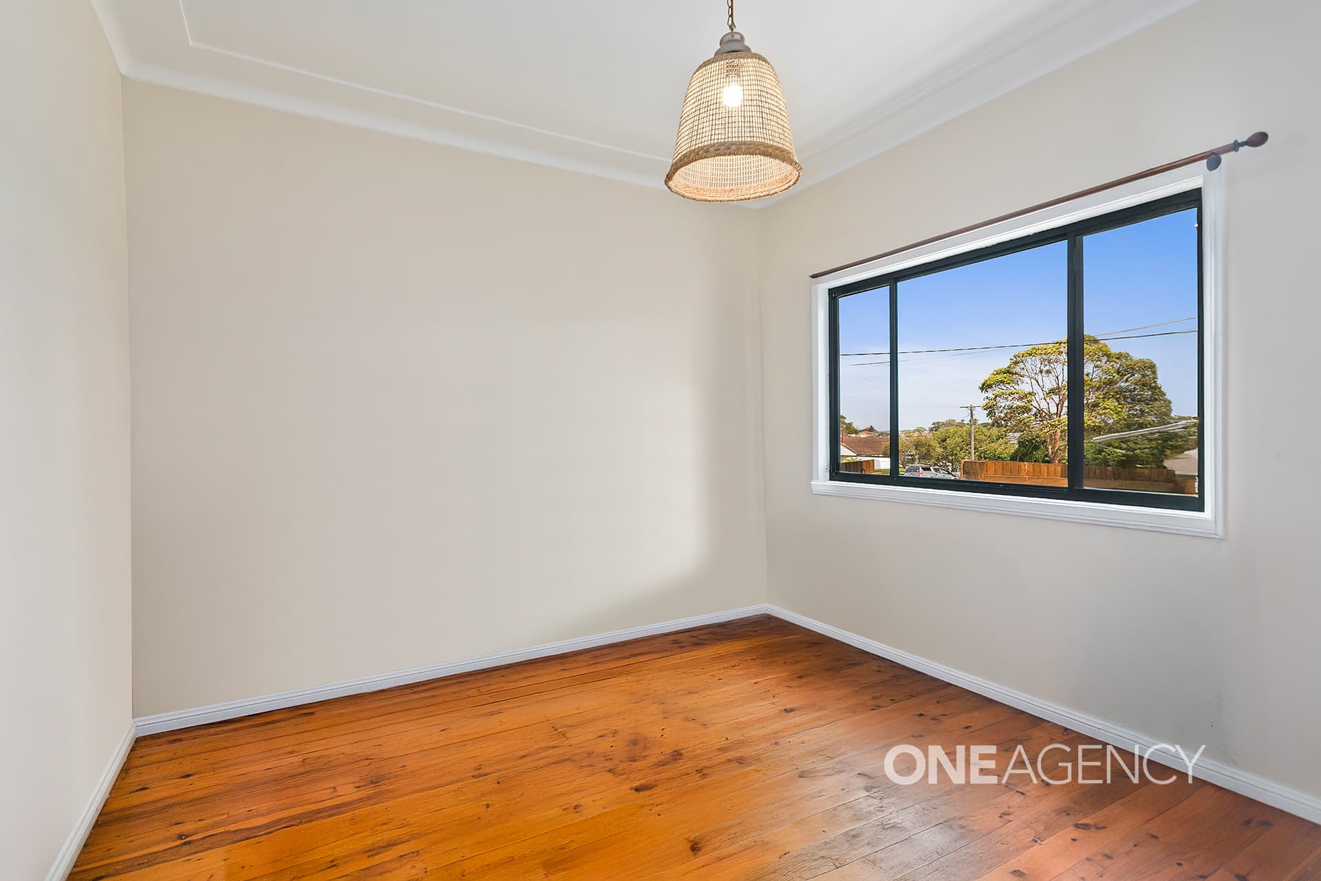 4 Carinmoney Avenue, Warilla, Warilla - Thumbnail 4