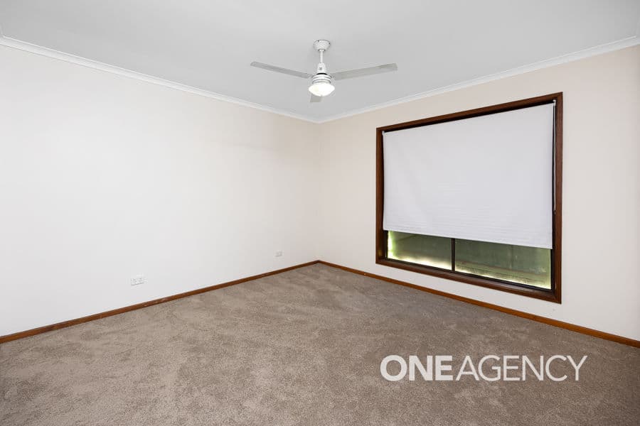 2 MELKIN Avenue, Glenfield Park, Glenfield Park - Thumbnail 5
