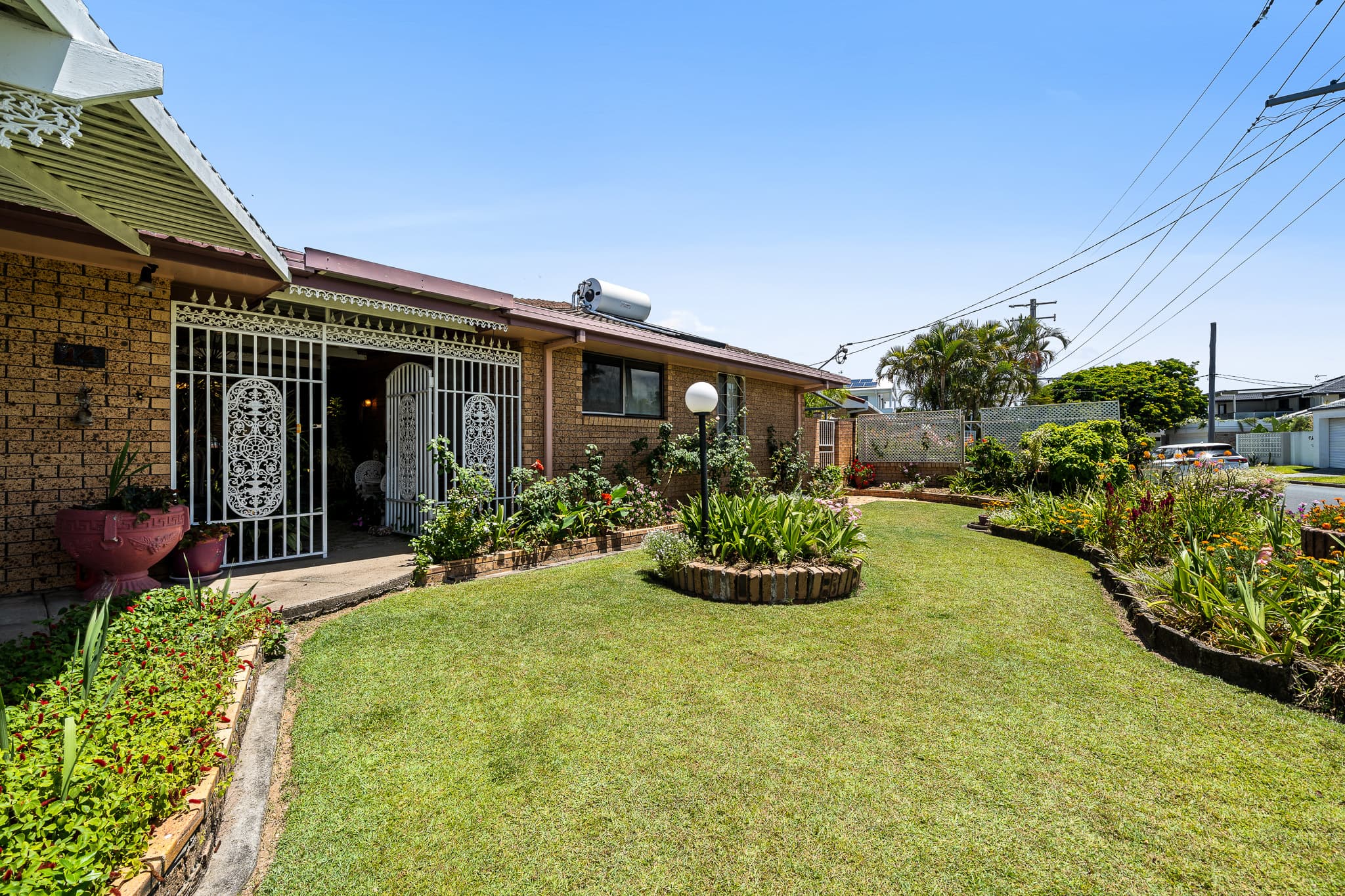 14 Jabiru Avenue, Burleigh Waters, Burleigh Waters - Thumbnail 3