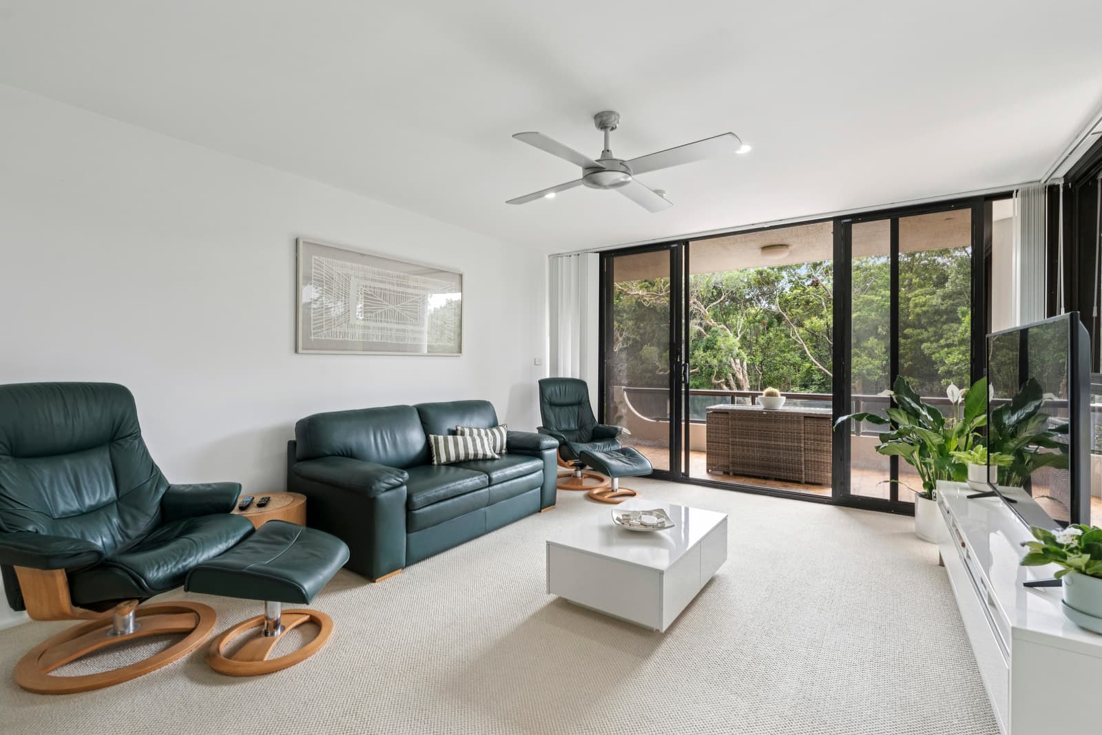303/121 Ocean Parade, Coffs Harbour, Coffs Harbour - Thumbnail 2