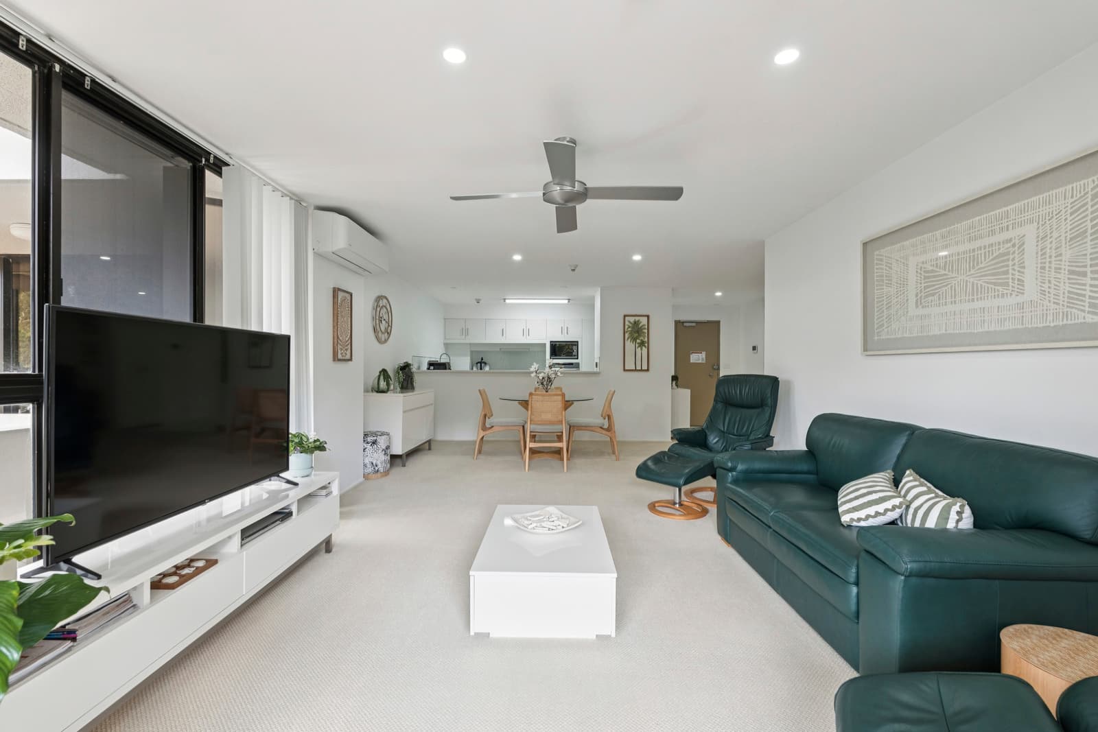 303/121 Ocean Parade, Coffs Harbour, Coffs Harbour - Thumbnail 6