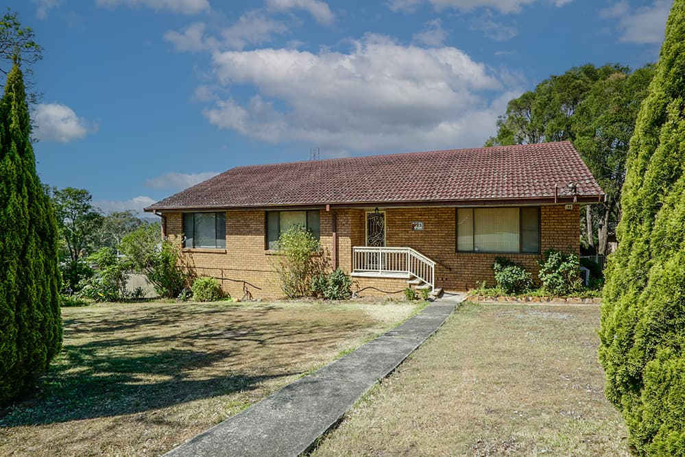 23 Durham Road, East Gresford, East Gresford - Image 1