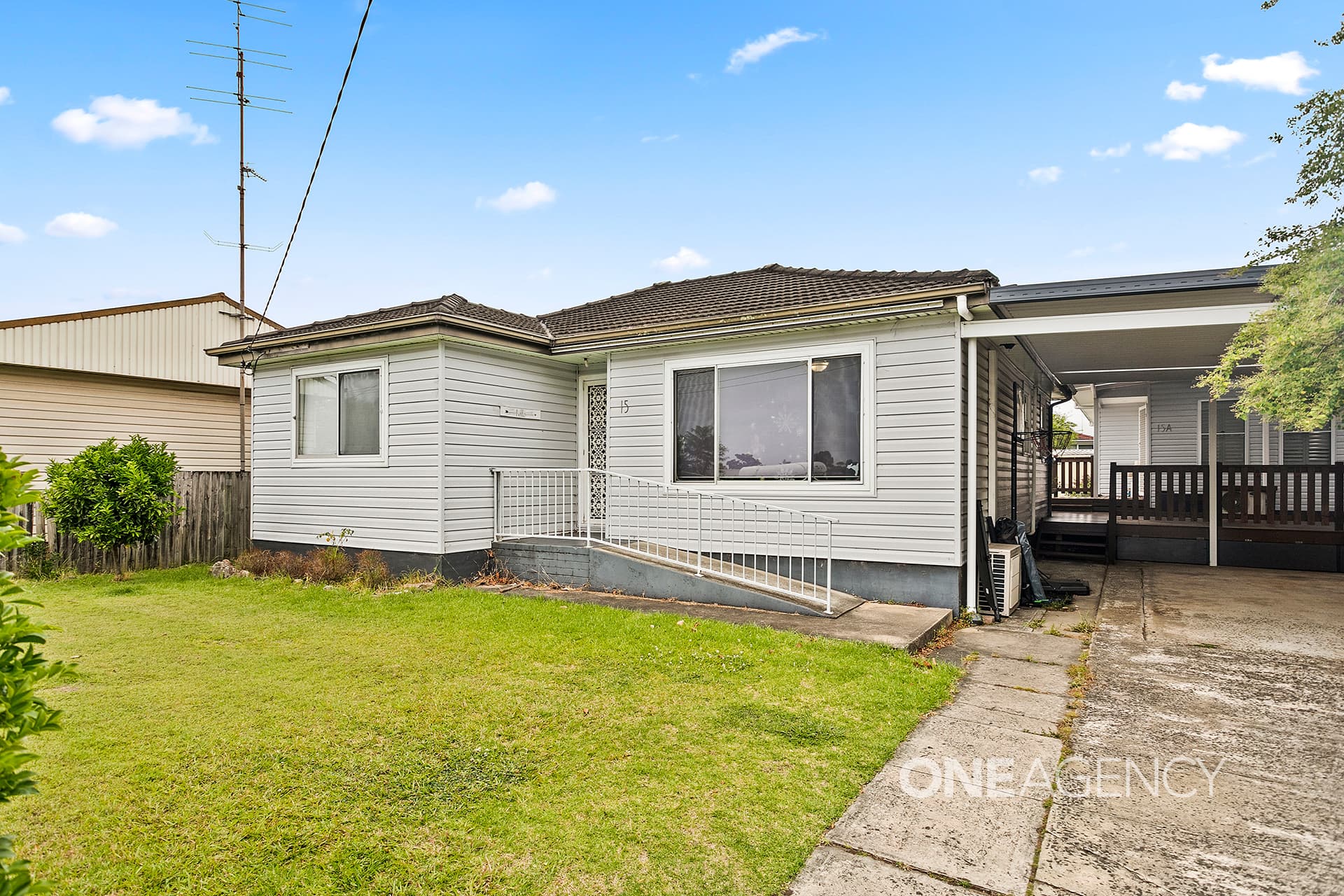 15 Calderwood Road, Albion Park, Albion Park - Image 1