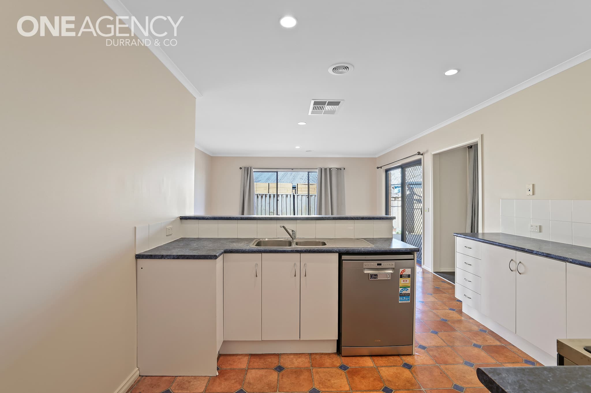 27 Montrose Street, Warragul, Warragul - Thumbnail 8