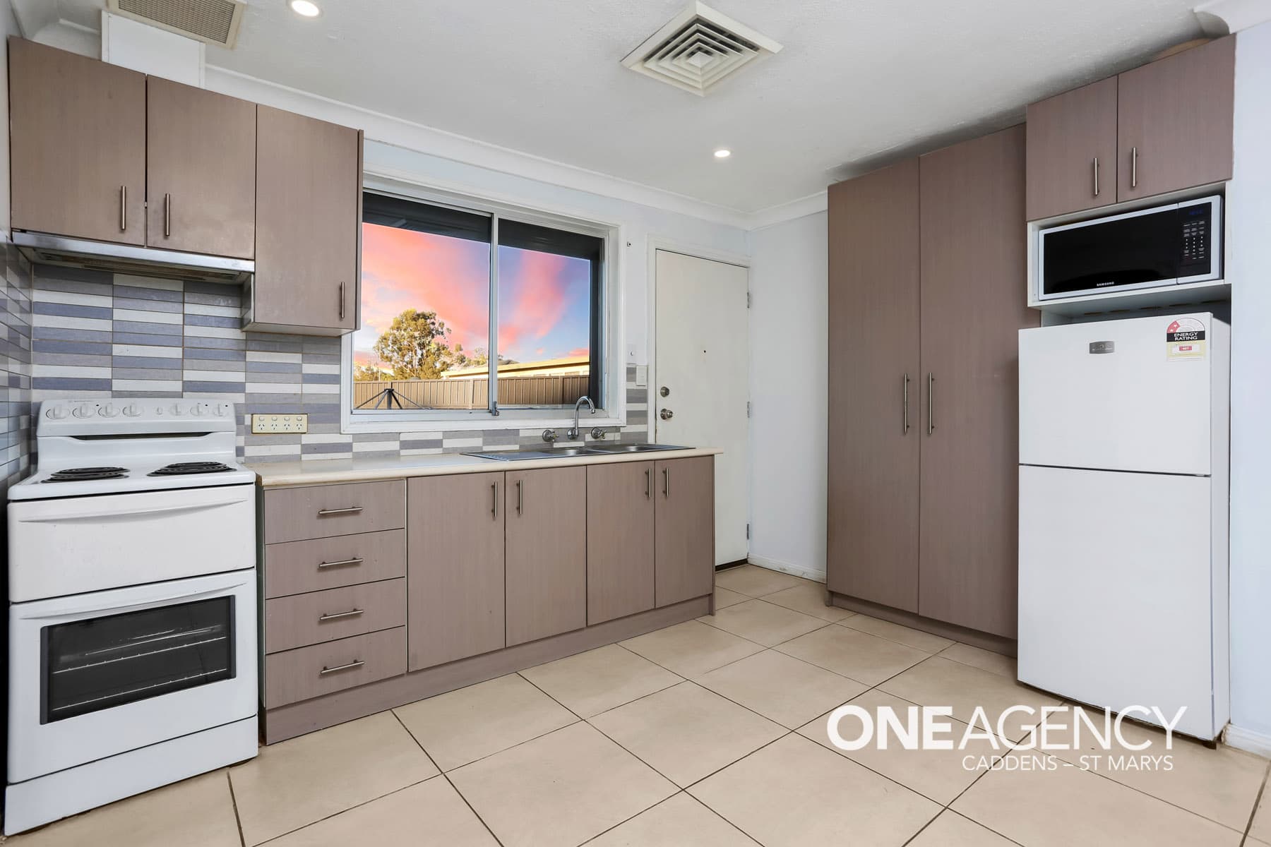 27 Laver Street, Shalvey, Shalvey - Thumbnail 2
