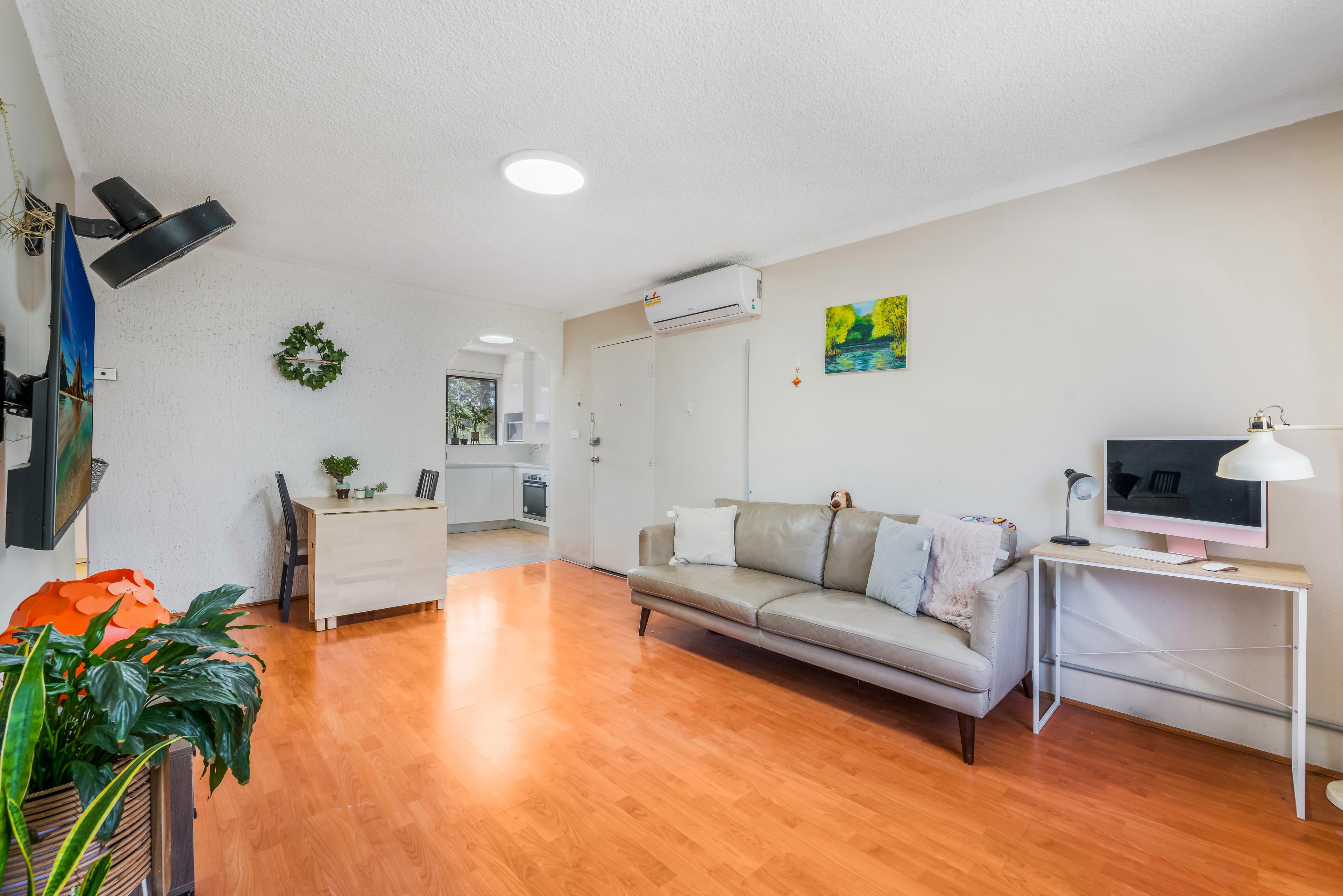 6/22-24 Remembrance Avenue, Warwick Farm, Warwick Farm - Thumbnail 5