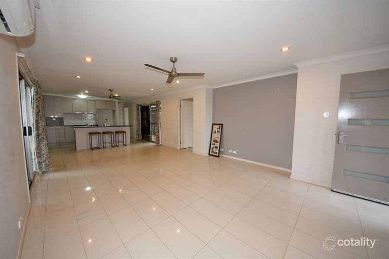 6 Lawson Court, Gracemere, Gracemere - Thumbnail 2