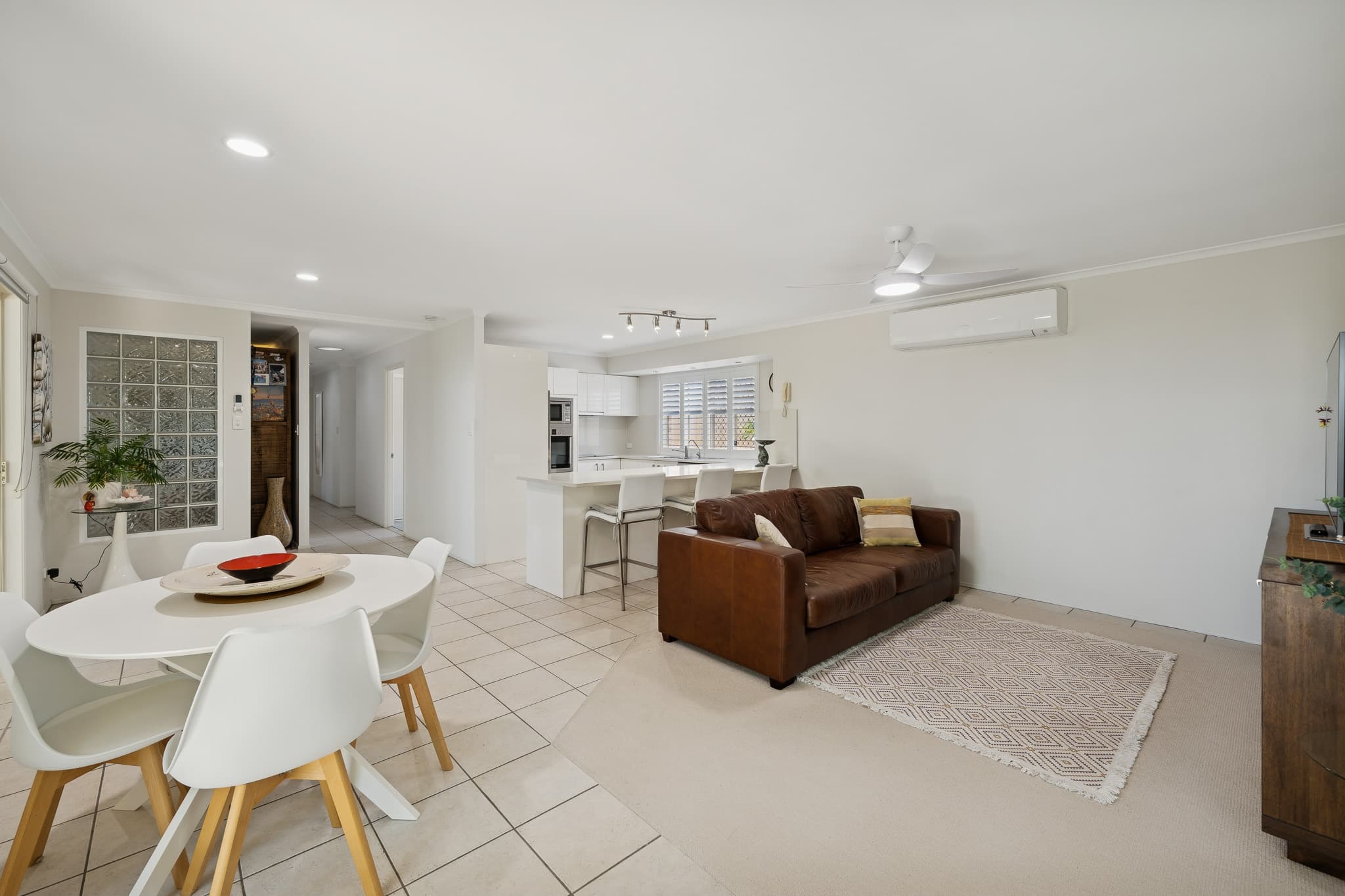 80 Coronet Crescent, Burleigh Waters, Burleigh Waters - Thumbnail 7