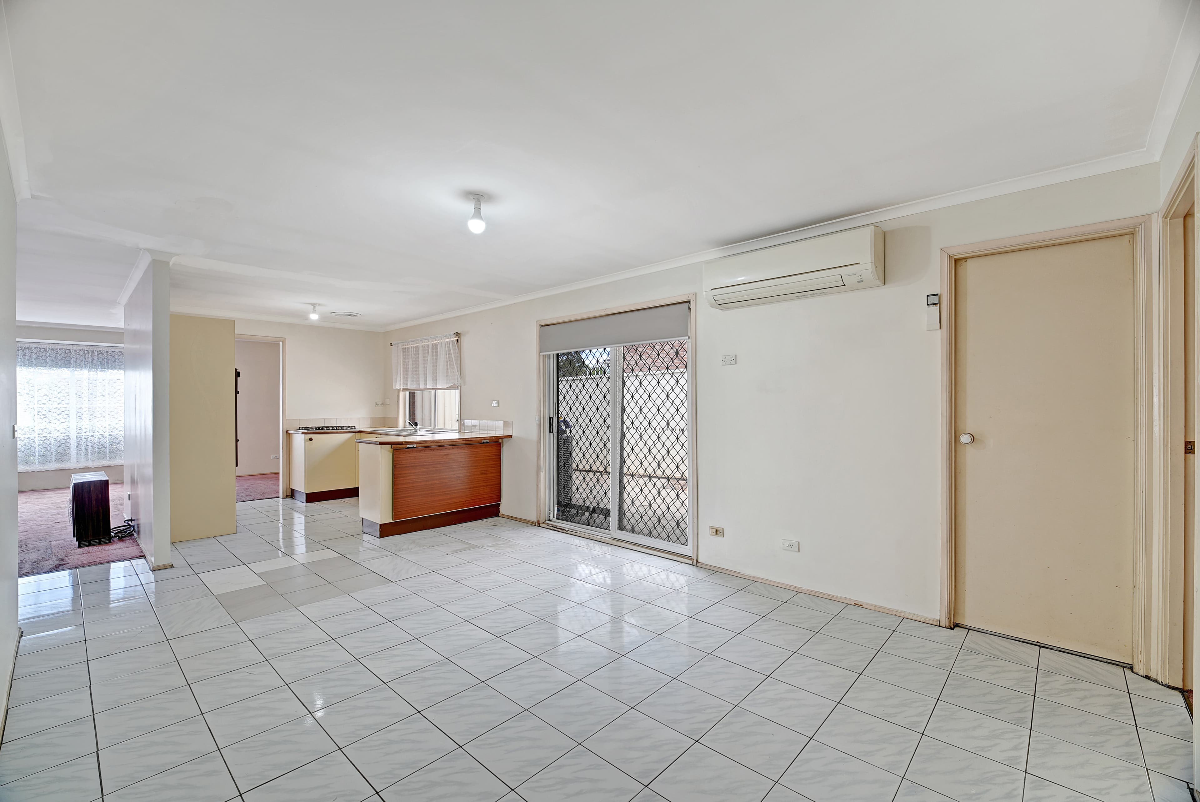 219 McFarlane Drive, Minchinbury, Minchinbury - Thumbnail 6