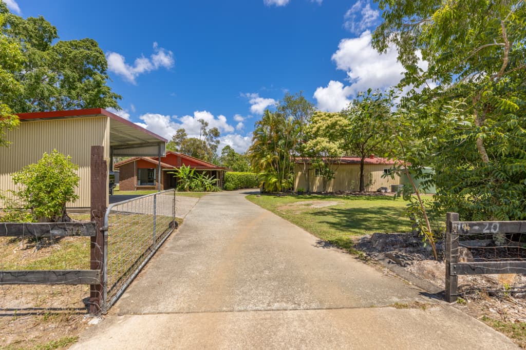14 Logrunner Drive, Upper Caboolture, Upper Caboolture - Thumbnail 3
