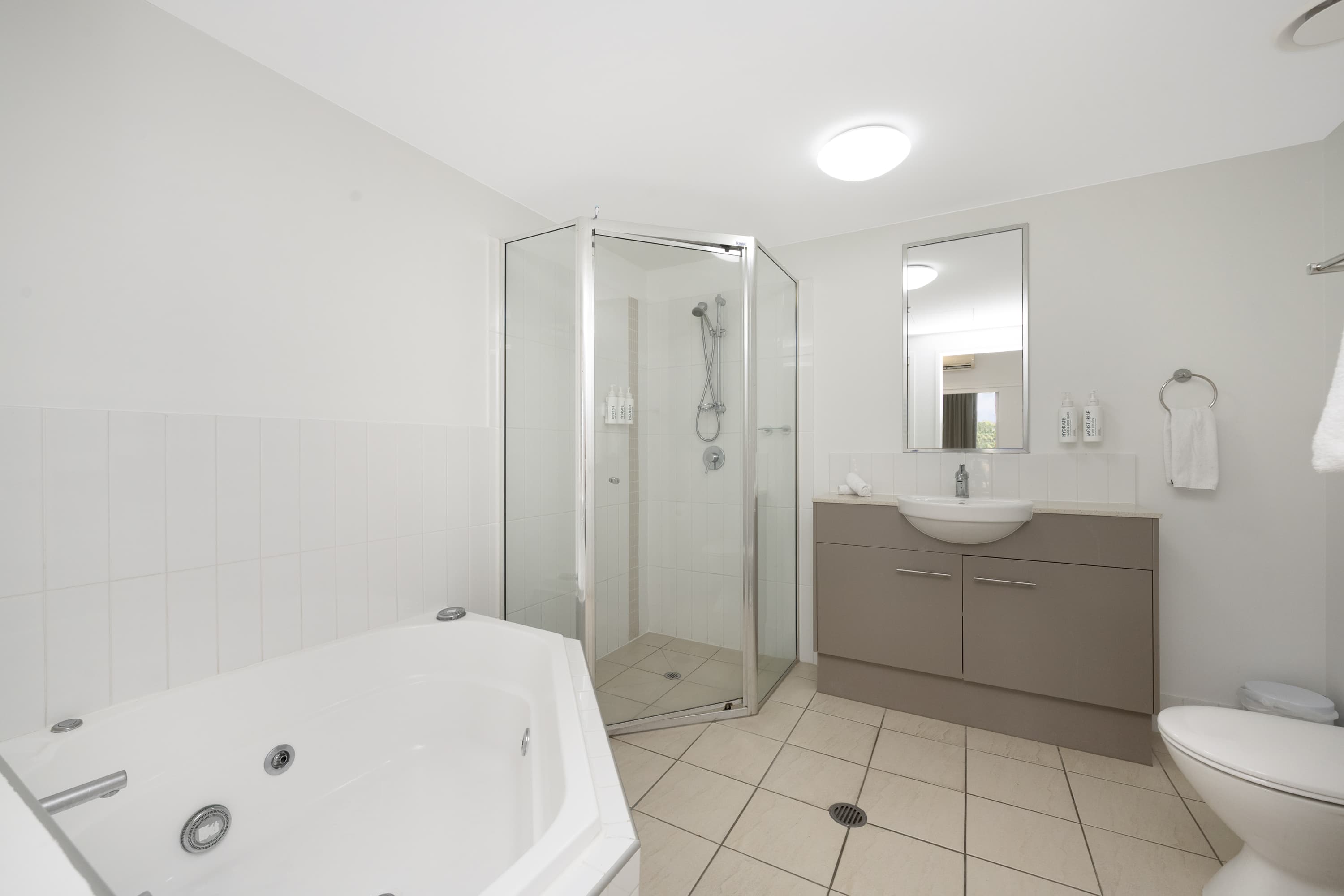 902/2 Dibbs Street, South Townsville, South Townsville - Thumbnail 5