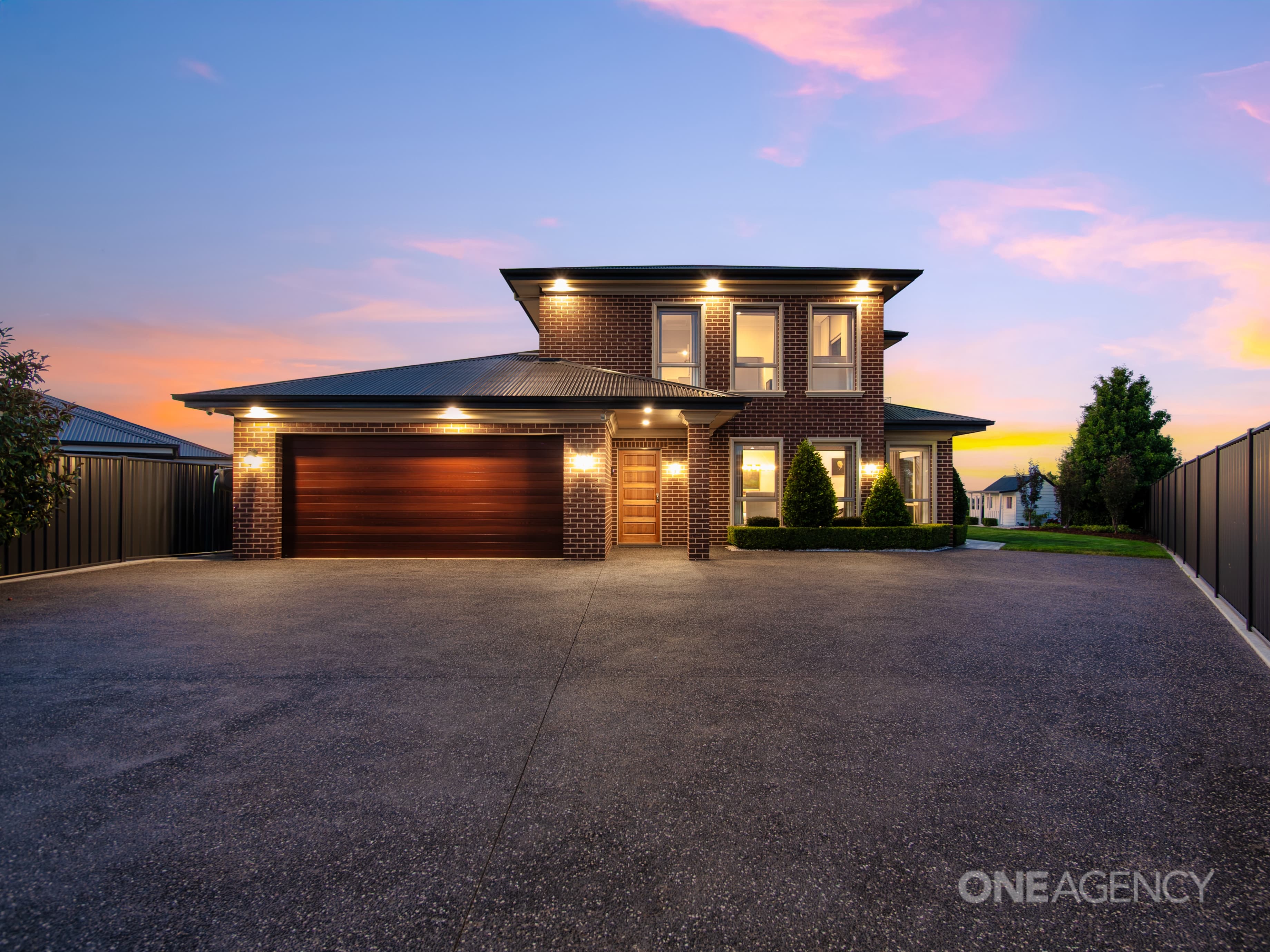 9 Executive Close, Romaine, Romaine - Image 1