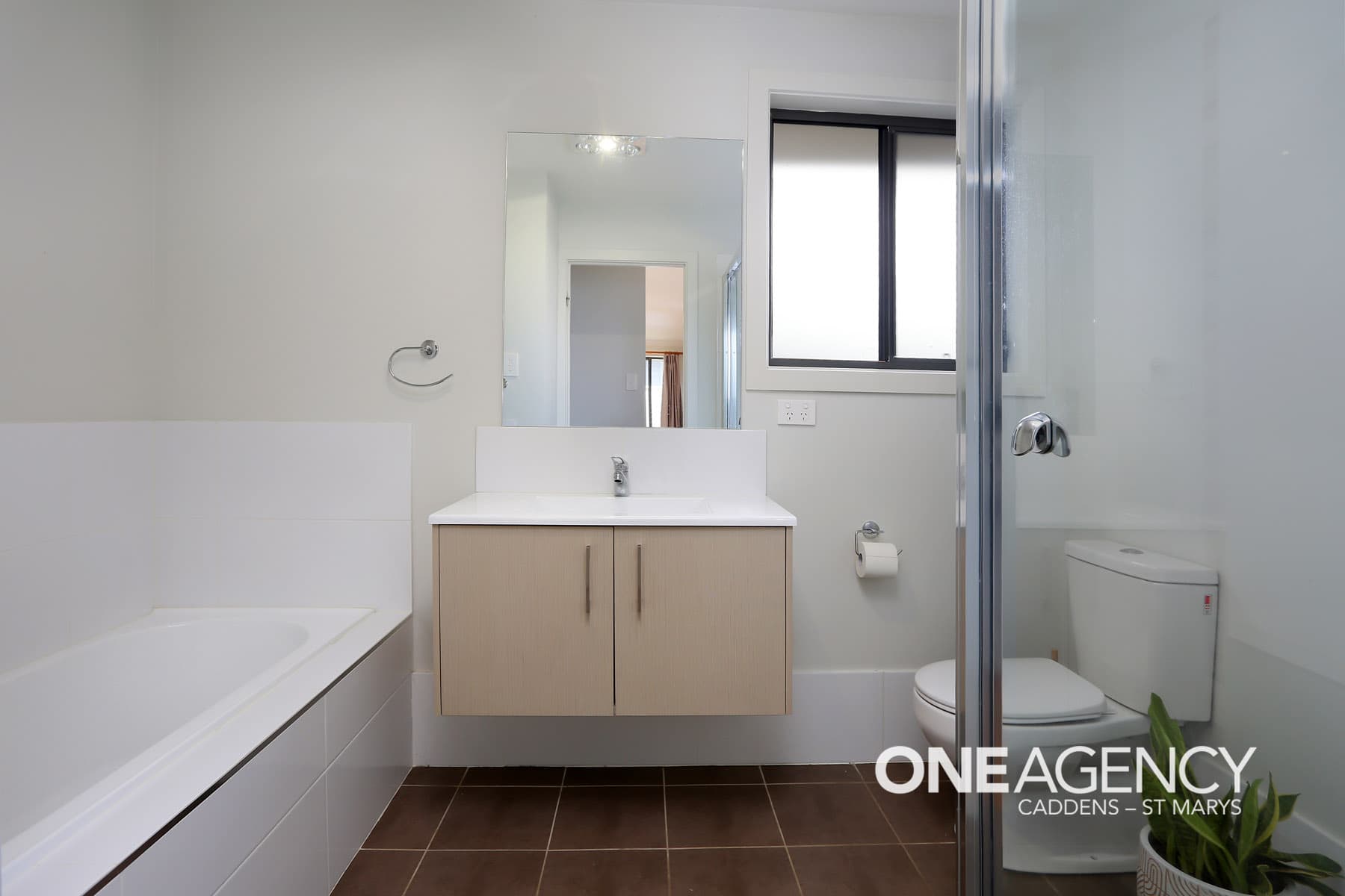 17 Cherrywood Street, Claremont Meadows, Claremont Meadows - Thumbnail 4