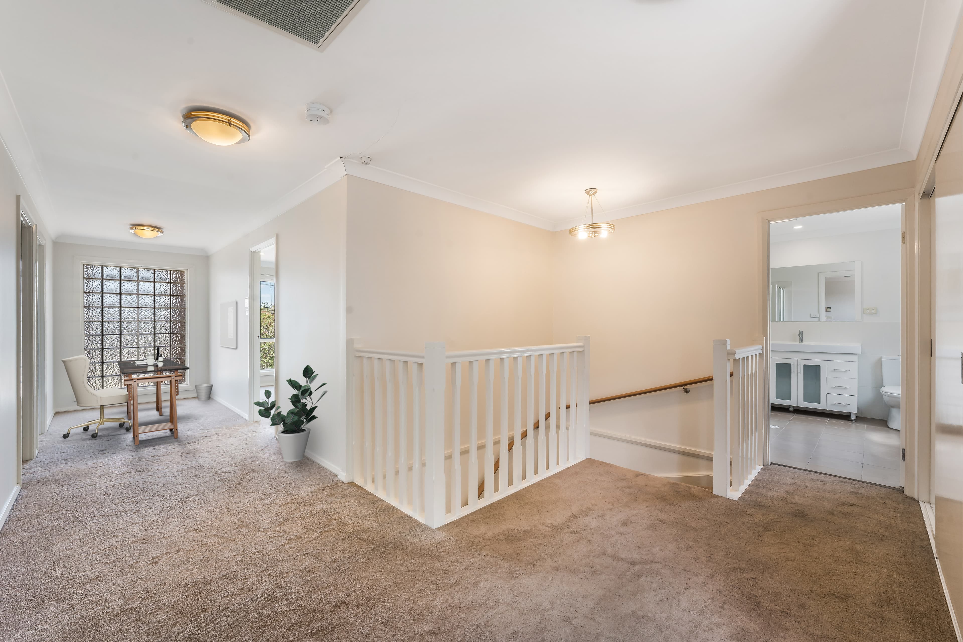 17 Thomas Avenue, Lurnea, Lurnea - Thumbnail 8