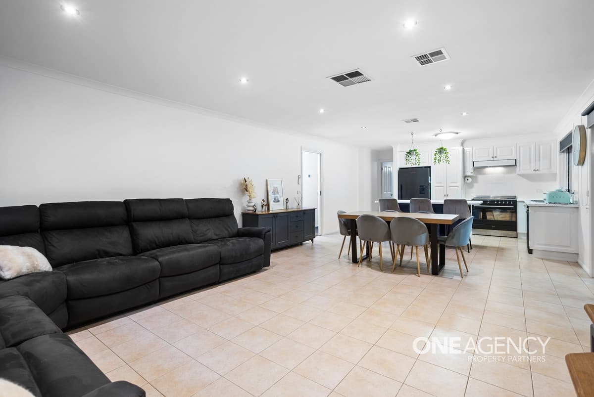 10 Boardwalk Boulevard, Point Cook, Point Cook - Thumbnail 8