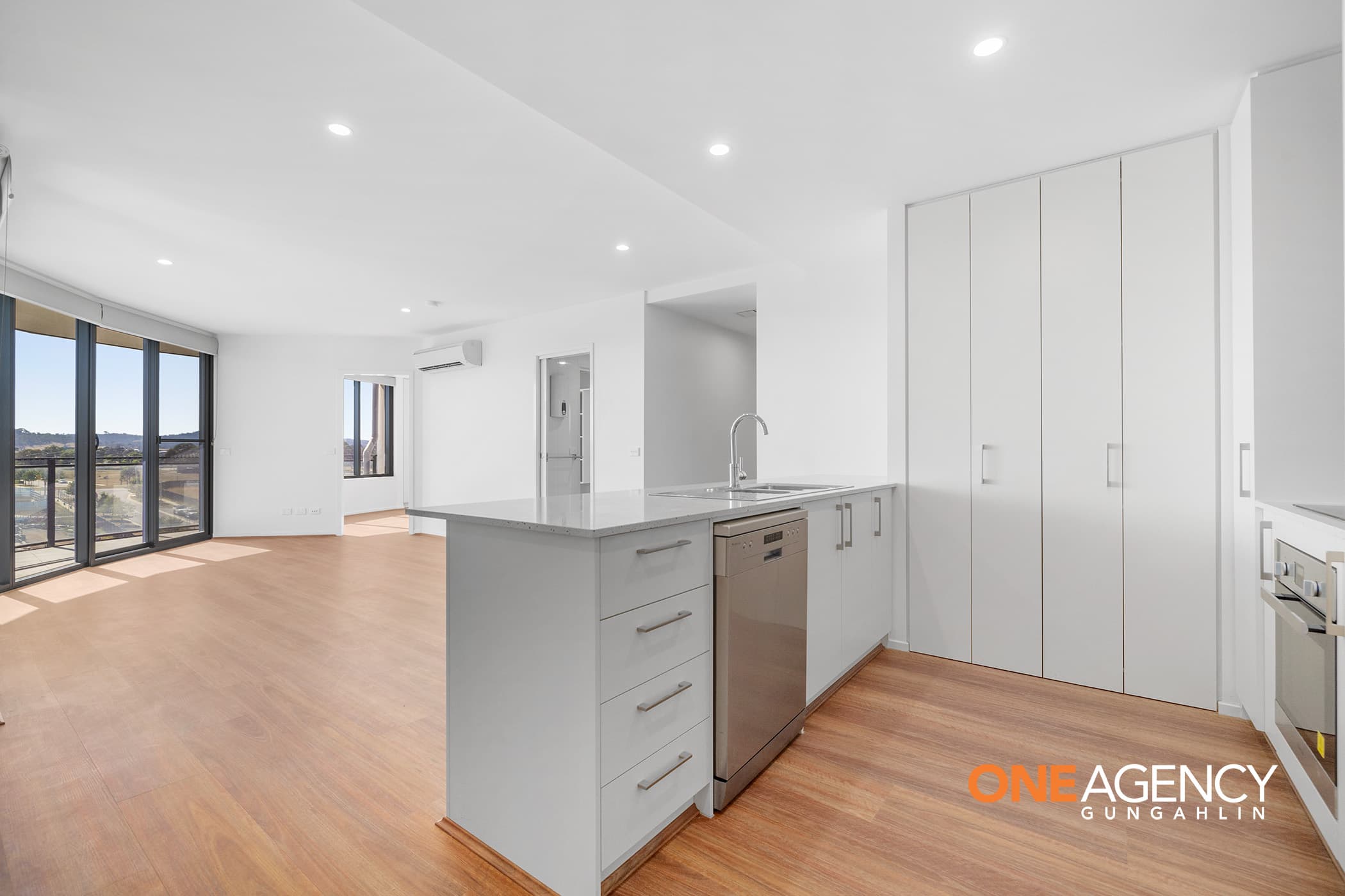 99/2 Hinder Street, Gungahlin, Gungahlin - Thumbnail 5