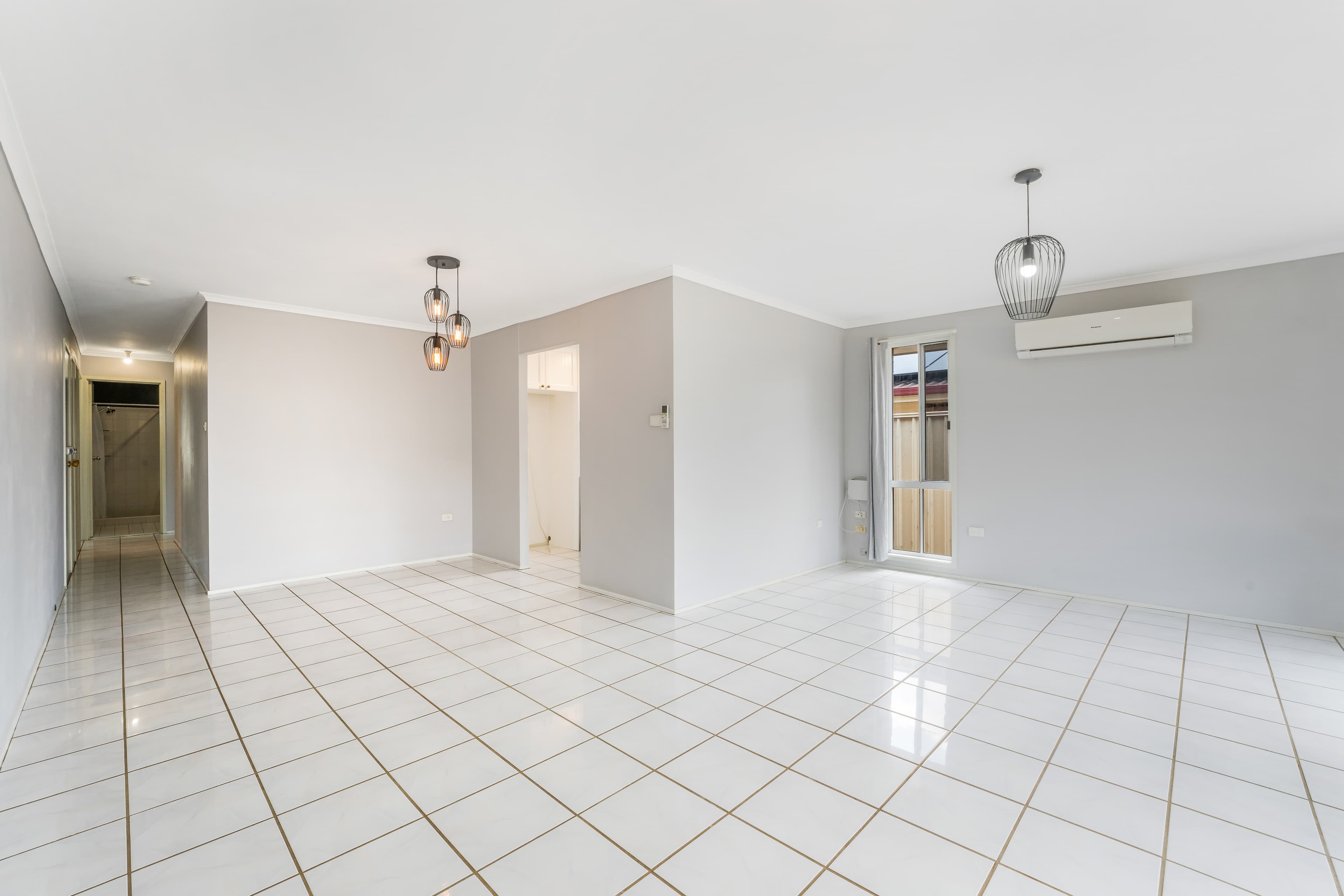 6 Melba Place, St Helens Park, St Helens Park - Thumbnail 3