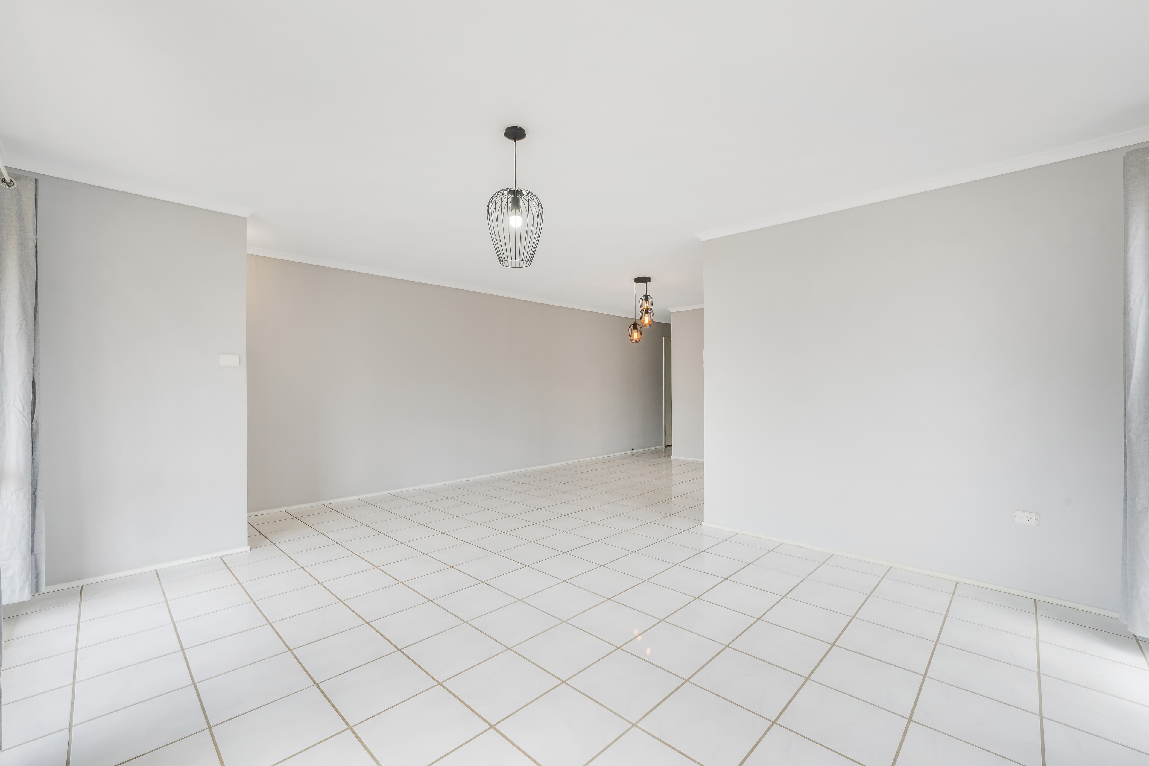 6 Melba Place, St Helens Park, St Helens Park - Thumbnail 4
