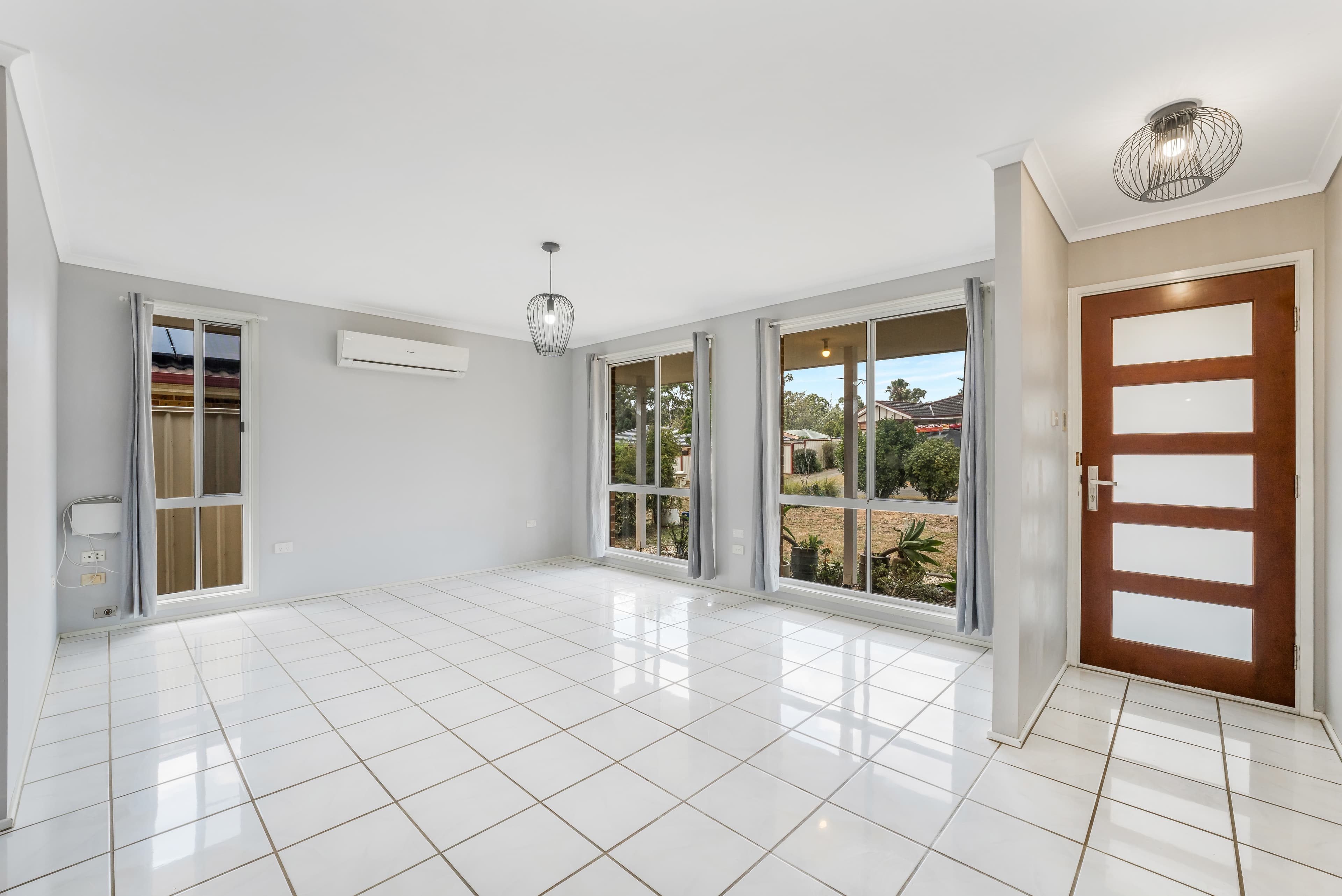 6 Melba Place, St Helens Park, St Helens Park - Thumbnail 5
