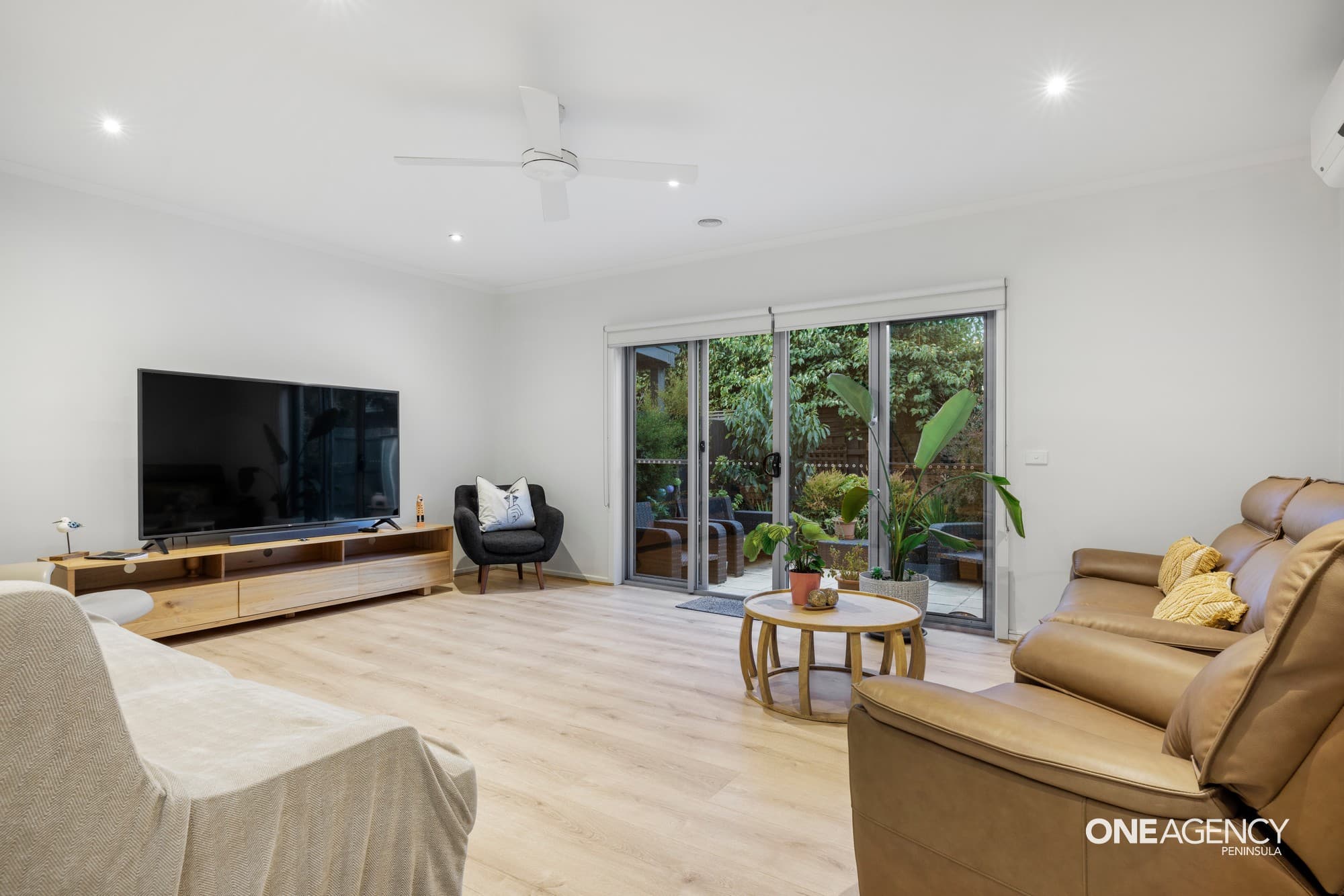 12 Seacrest Place, Mount Martha, Mount Martha - Thumbnail 3