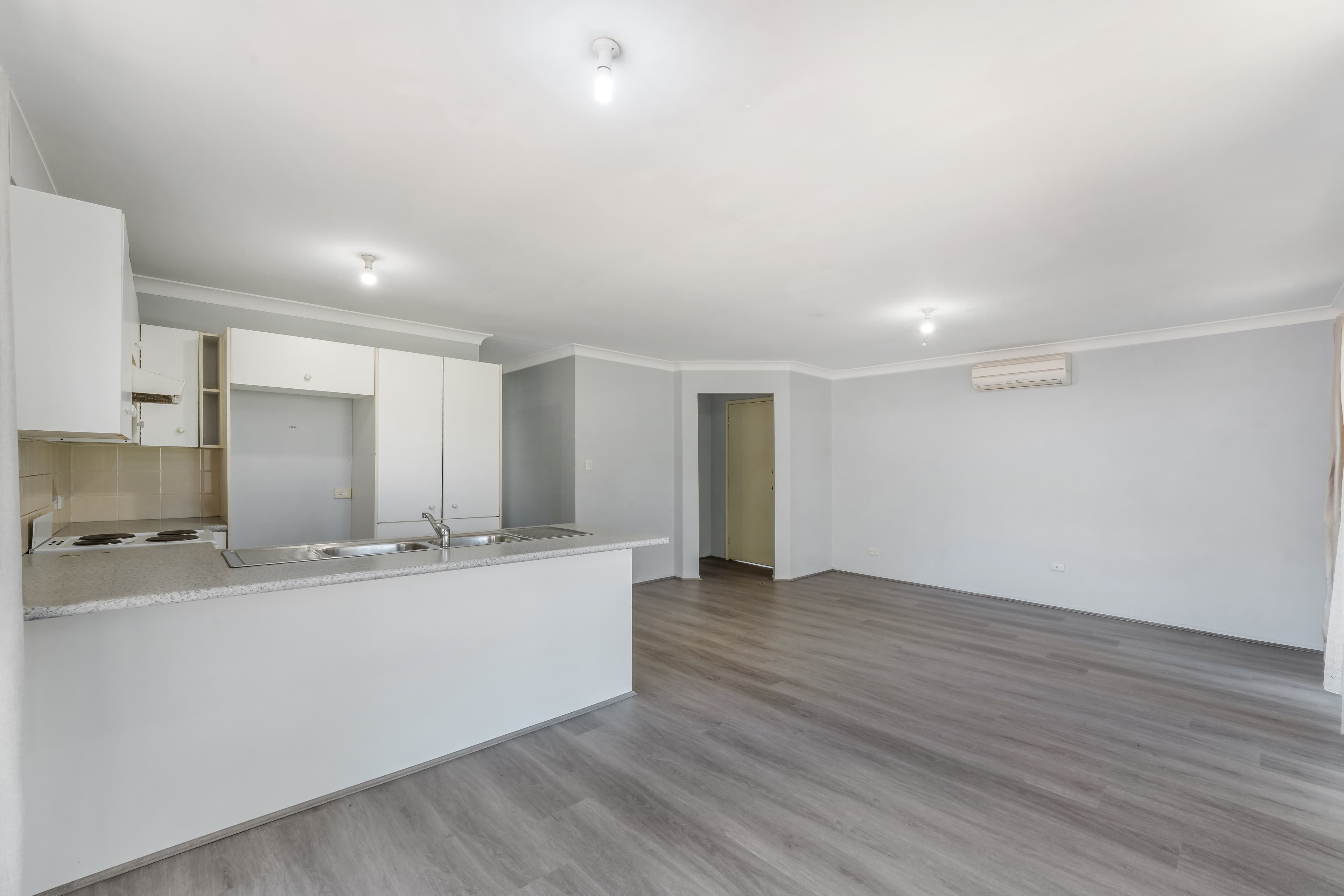 6B Cochrane Street, Minto, Minto - Thumbnail 6