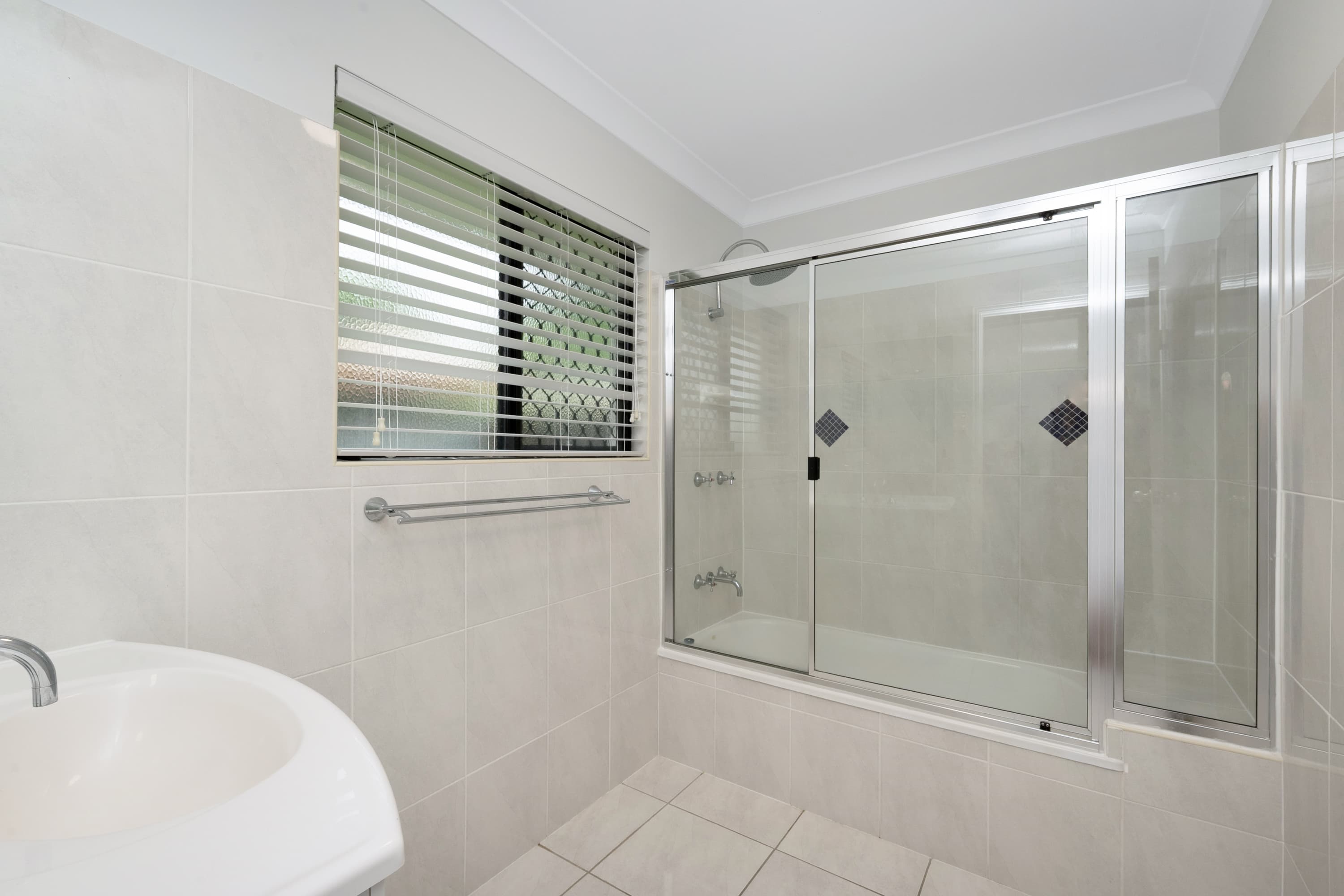 25 Warbler Crescent, Douglas, Douglas - Thumbnail 6