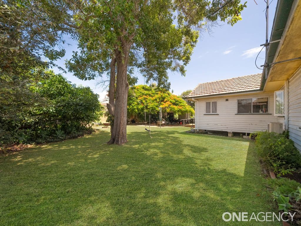 33 Sydney Street, Redcliffe, Redcliffe - Thumbnail 3