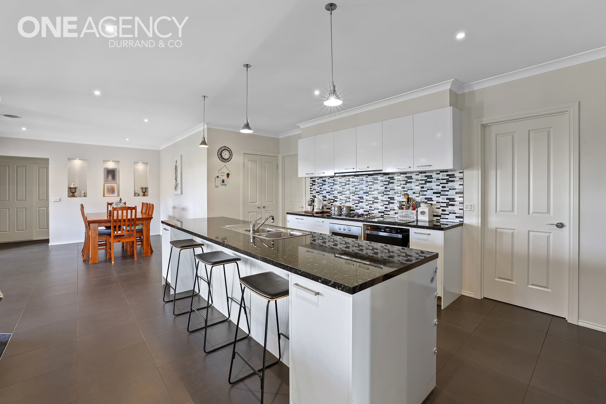 26 Montrose Street, Warragul, Warragul - Thumbnail 4