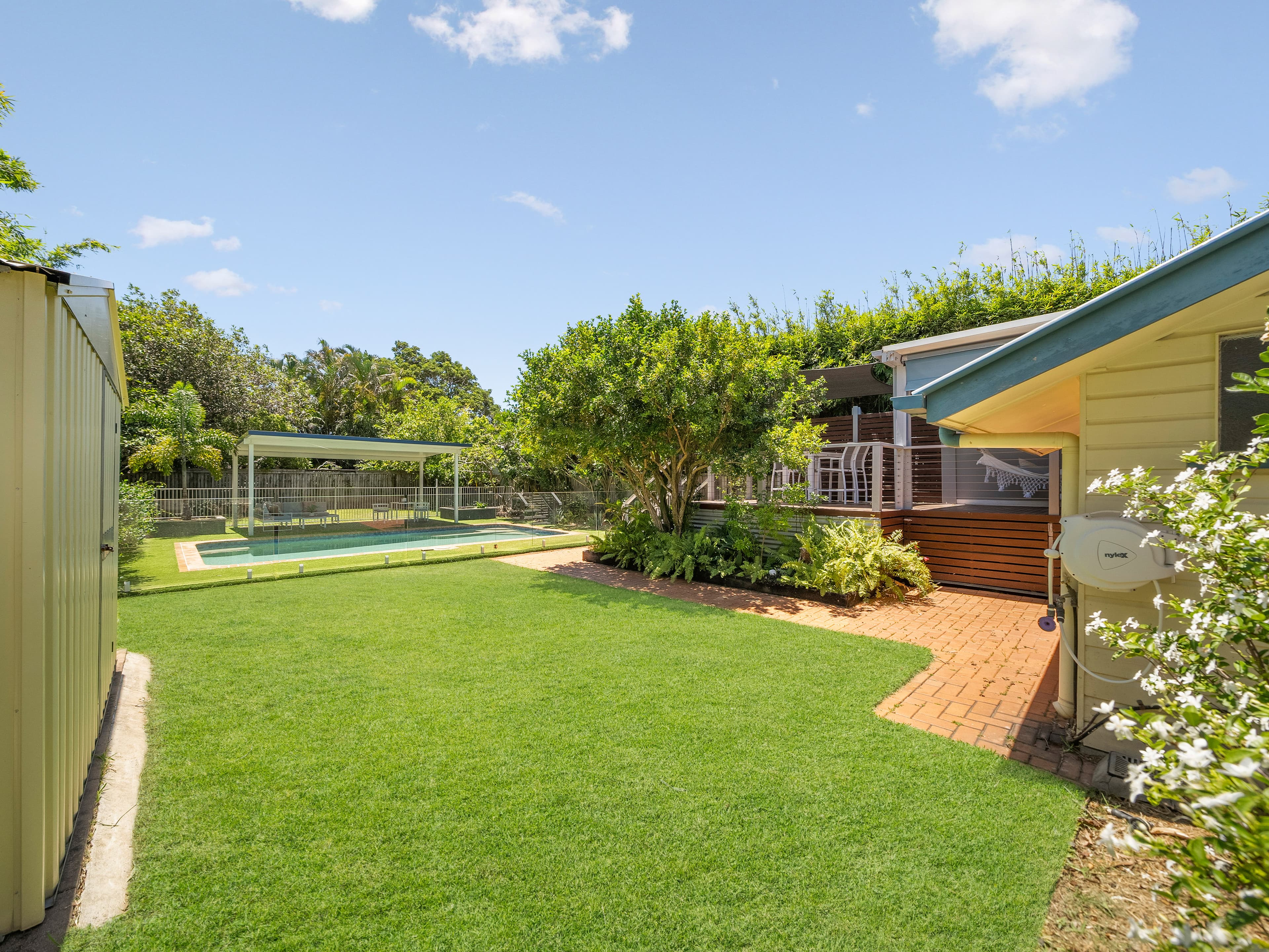 69 Fernlea Avenue, Scarborough, Scarborough - Thumbnail 3