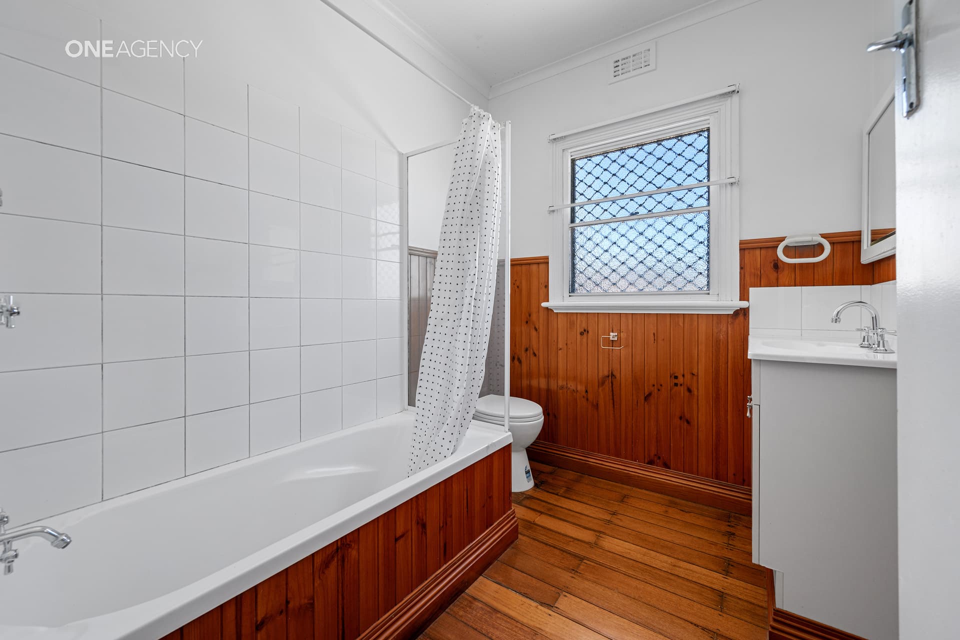 1 Riverview Avenue, East Devonport, East Devonport - Thumbnail 8