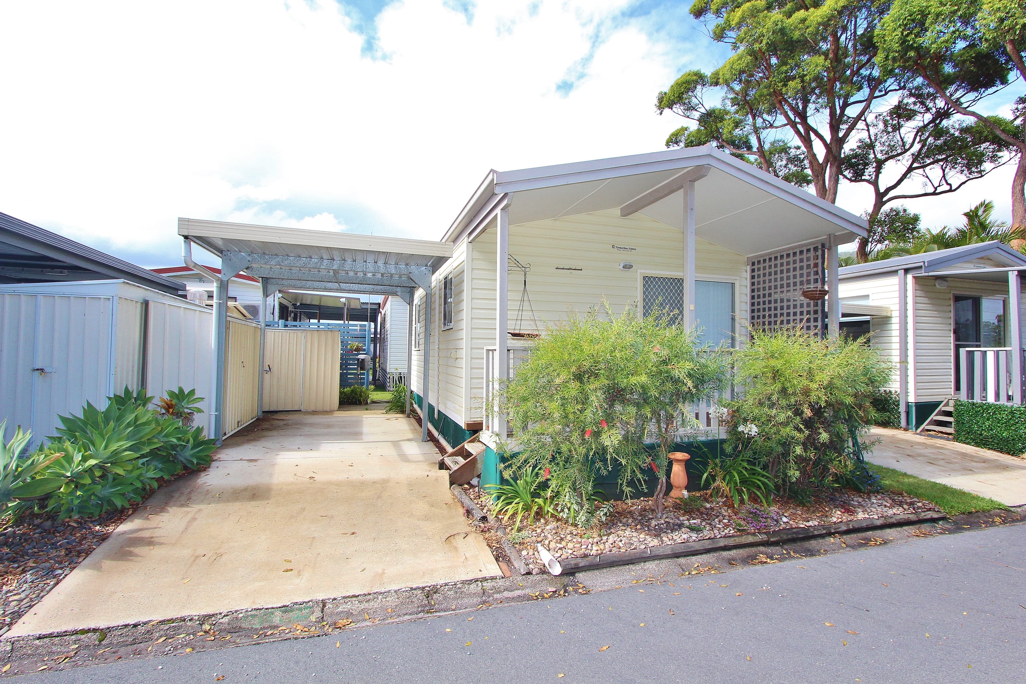 2/2 Arnott Street, Laurieton, Laurieton - Image 1
