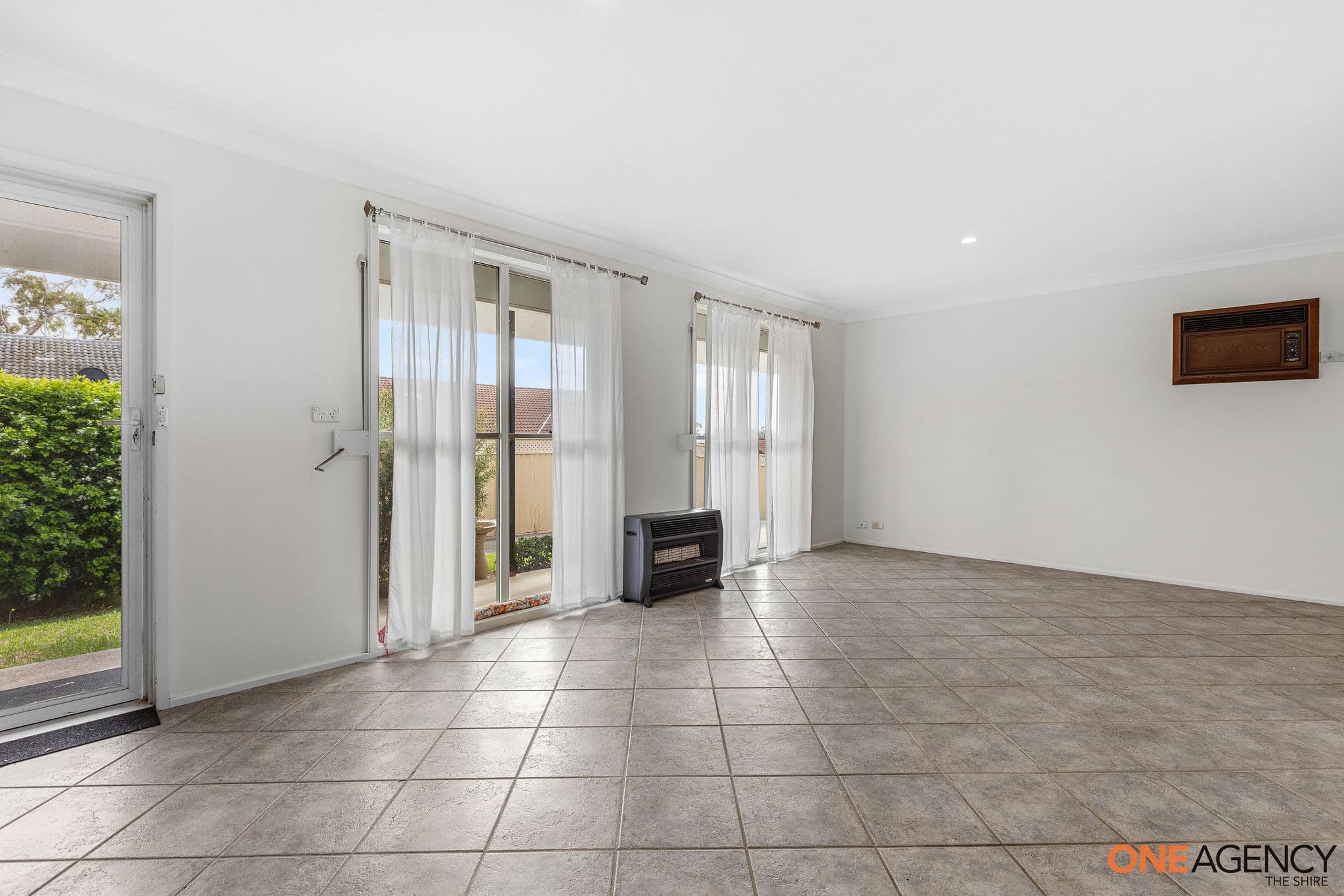 100 Yanderra Avenue, Bangor, Bangor - Thumbnail 2