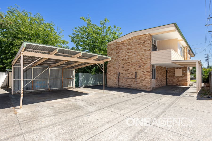 2-4/74A TOMPSON Street, Wagga Wagga, Wagga Wagga - Thumbnail 2